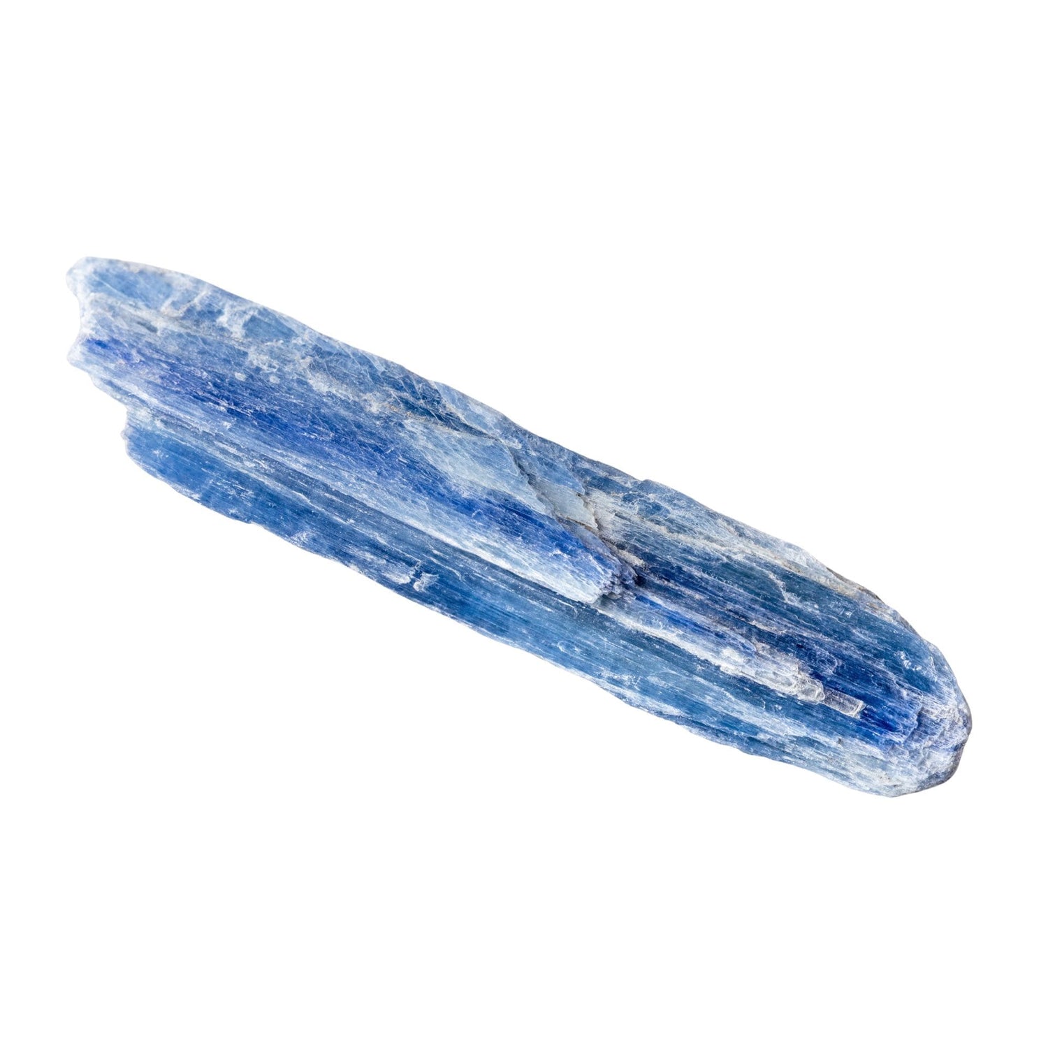 Cyanite : signification, vertus et propriétés en lithothérapie