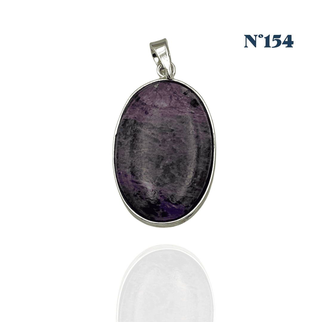 Pendentif en Charoïte – Transformation et Sagesse Intérieure