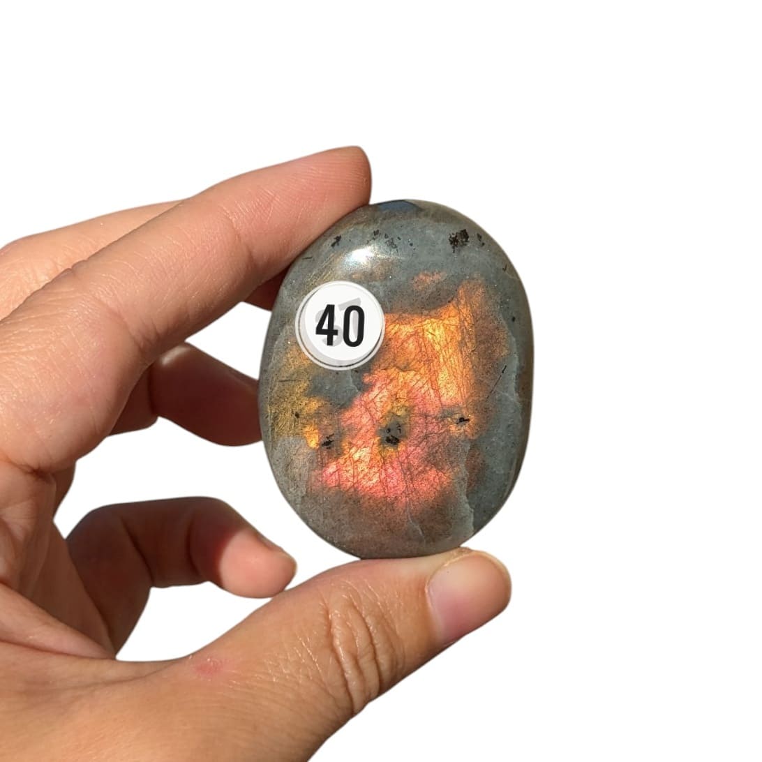 Galet Labradorite – Protection et Intuition