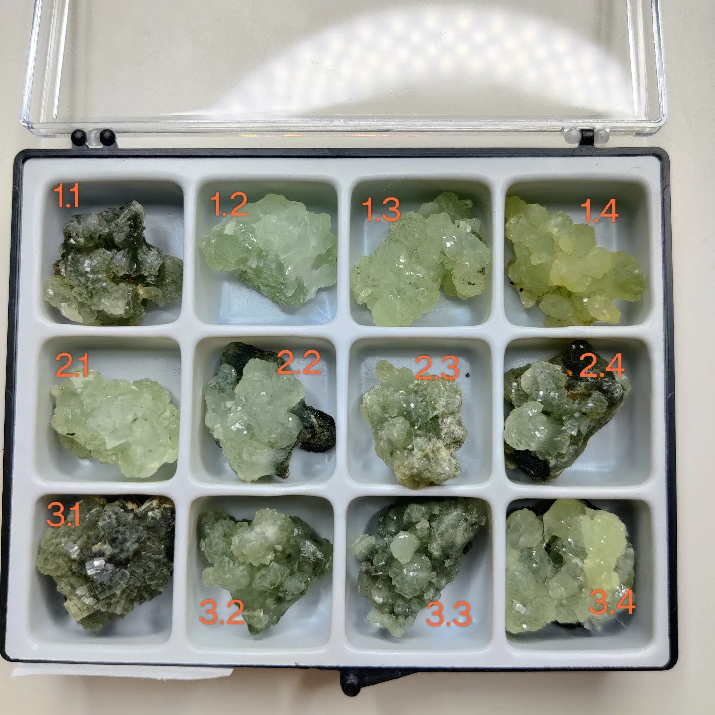 Prehnite Brute Cristallisée – Harmonie et Intuition