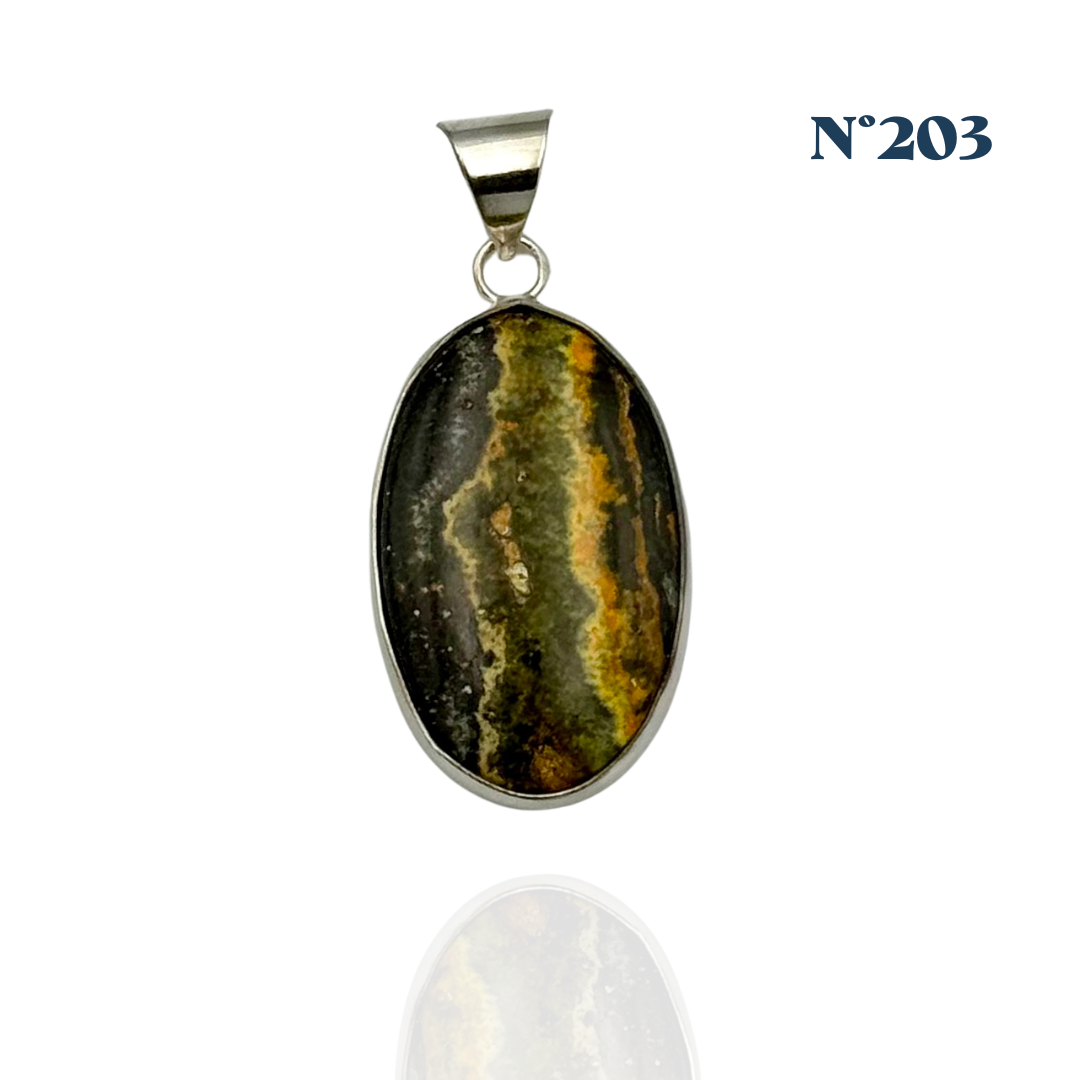 Pendentif en Jaspe Bumblebee – Énergie et Détermination