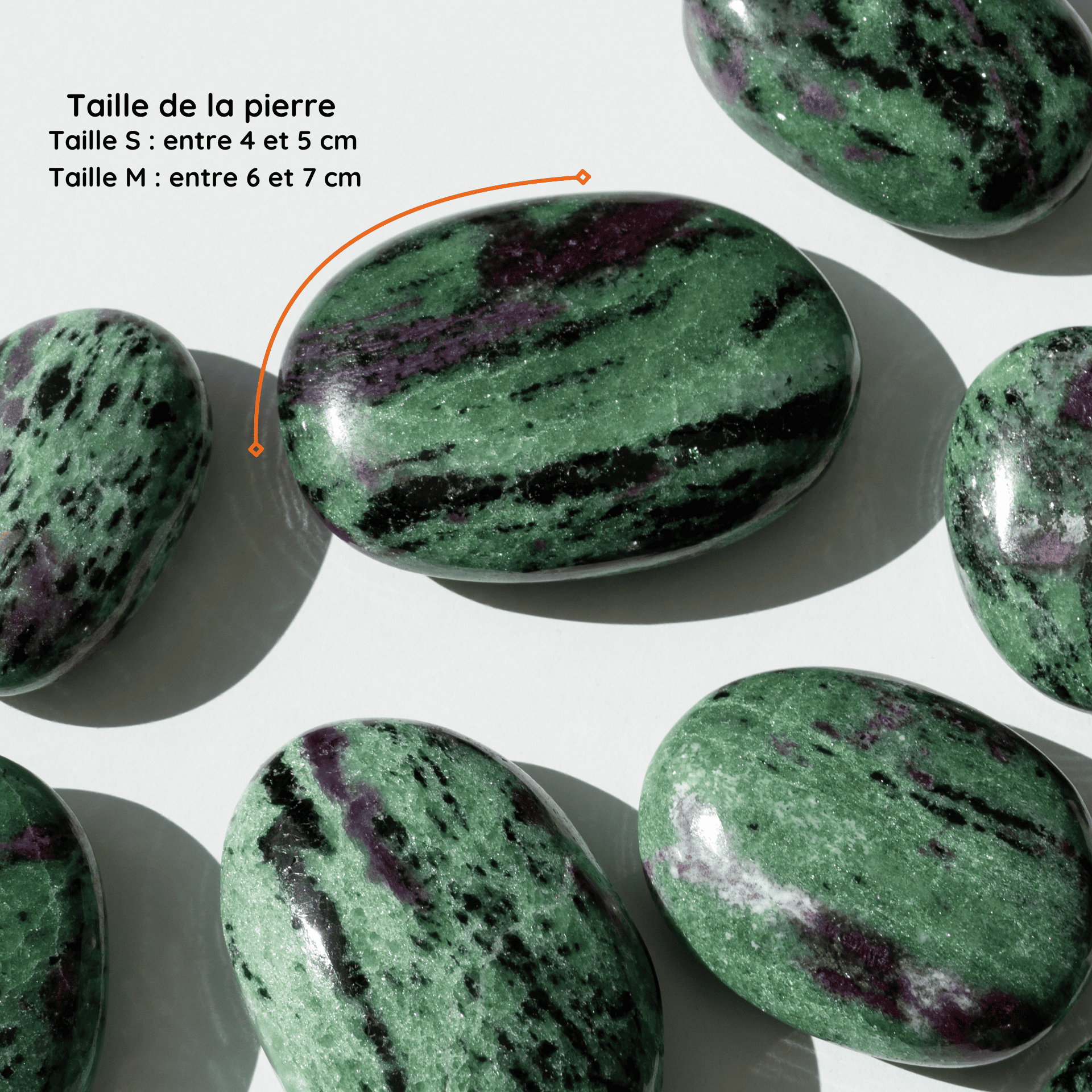 Galet Rubis Zoïsite taille