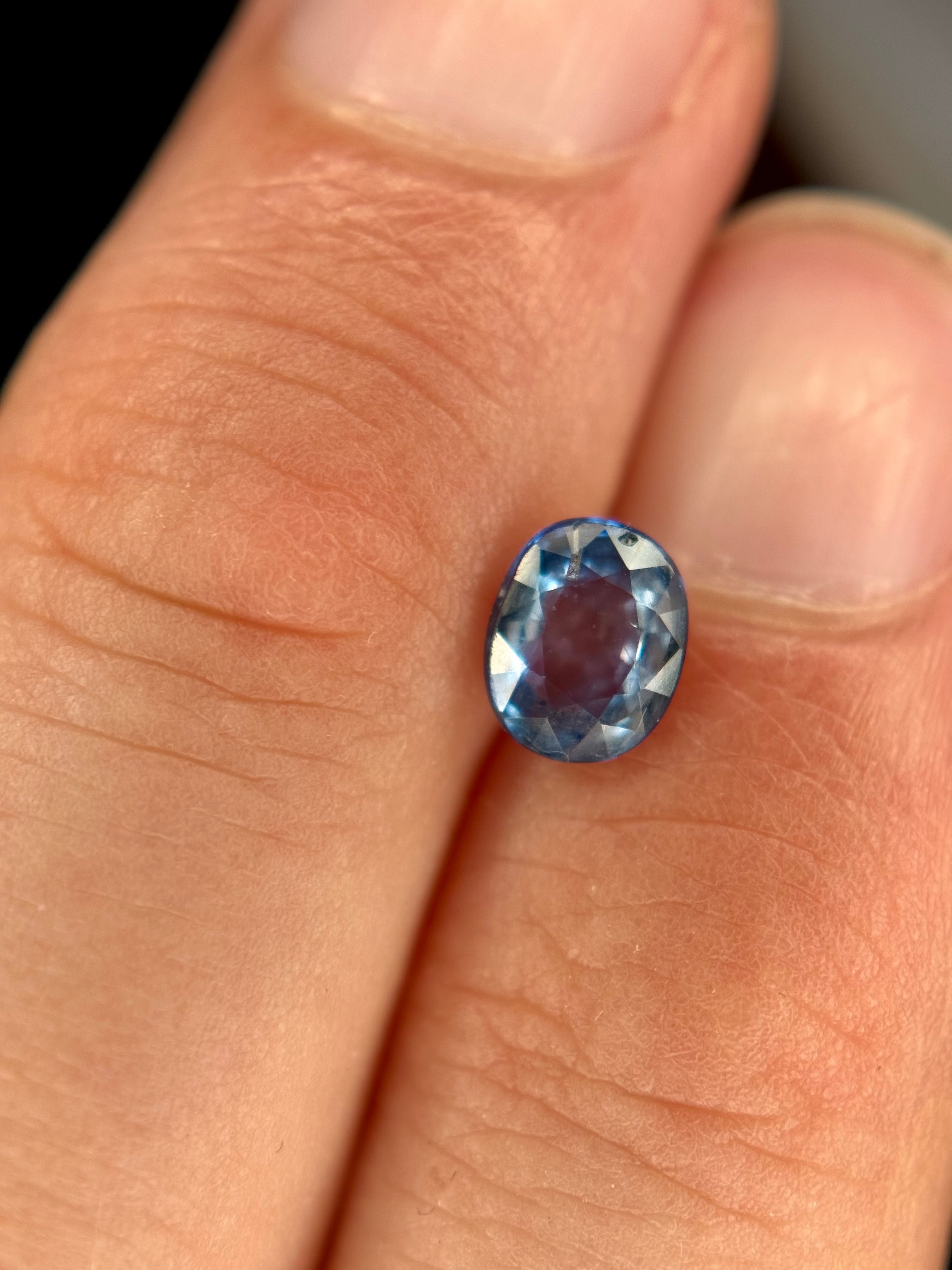 Saphir bleu 0,91 carat