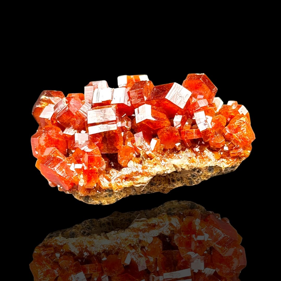 Vanadinite Rouge Hexagonale - Mibladen (Maroc)