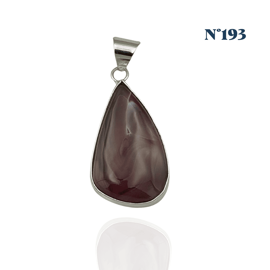 Pendentif Agate du Botswana Rouge – Stabilité et Vitalité