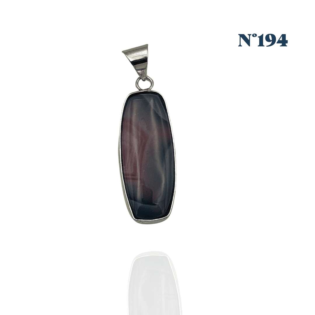 Pendentif Agate du Botswana Rouge – Stabilité et Vitalité