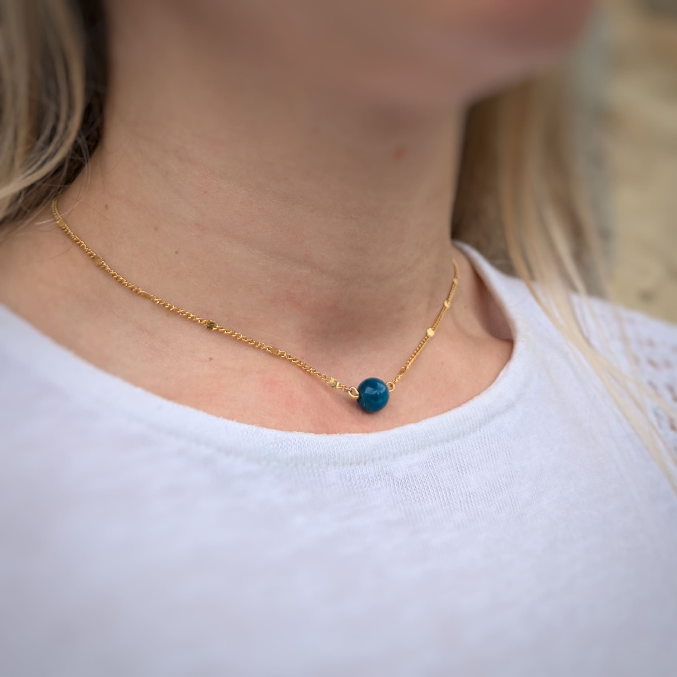 Collier ras de cou pierre Apatite