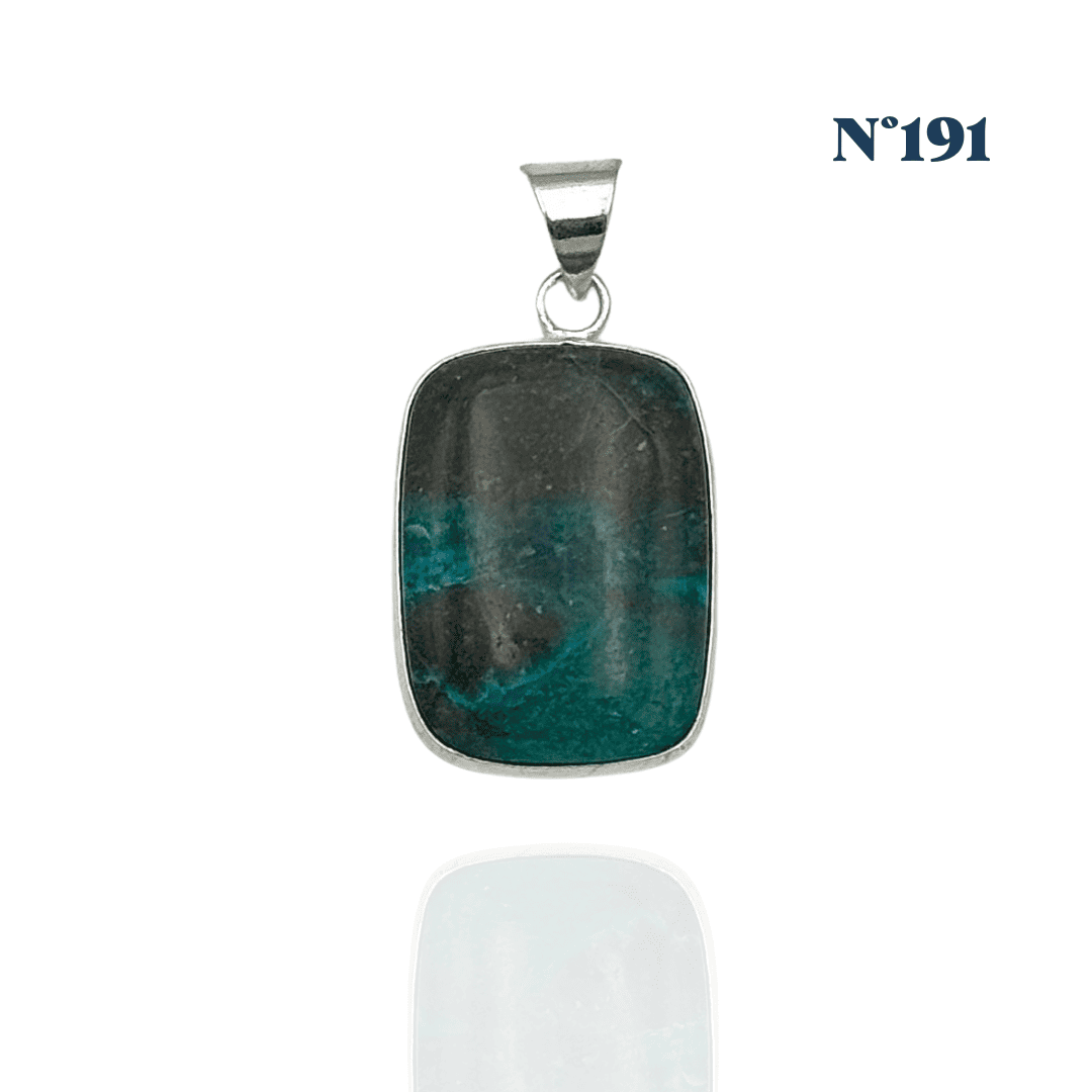 Pendentif en Chrysocolle – Apaisement et Expression Véritable