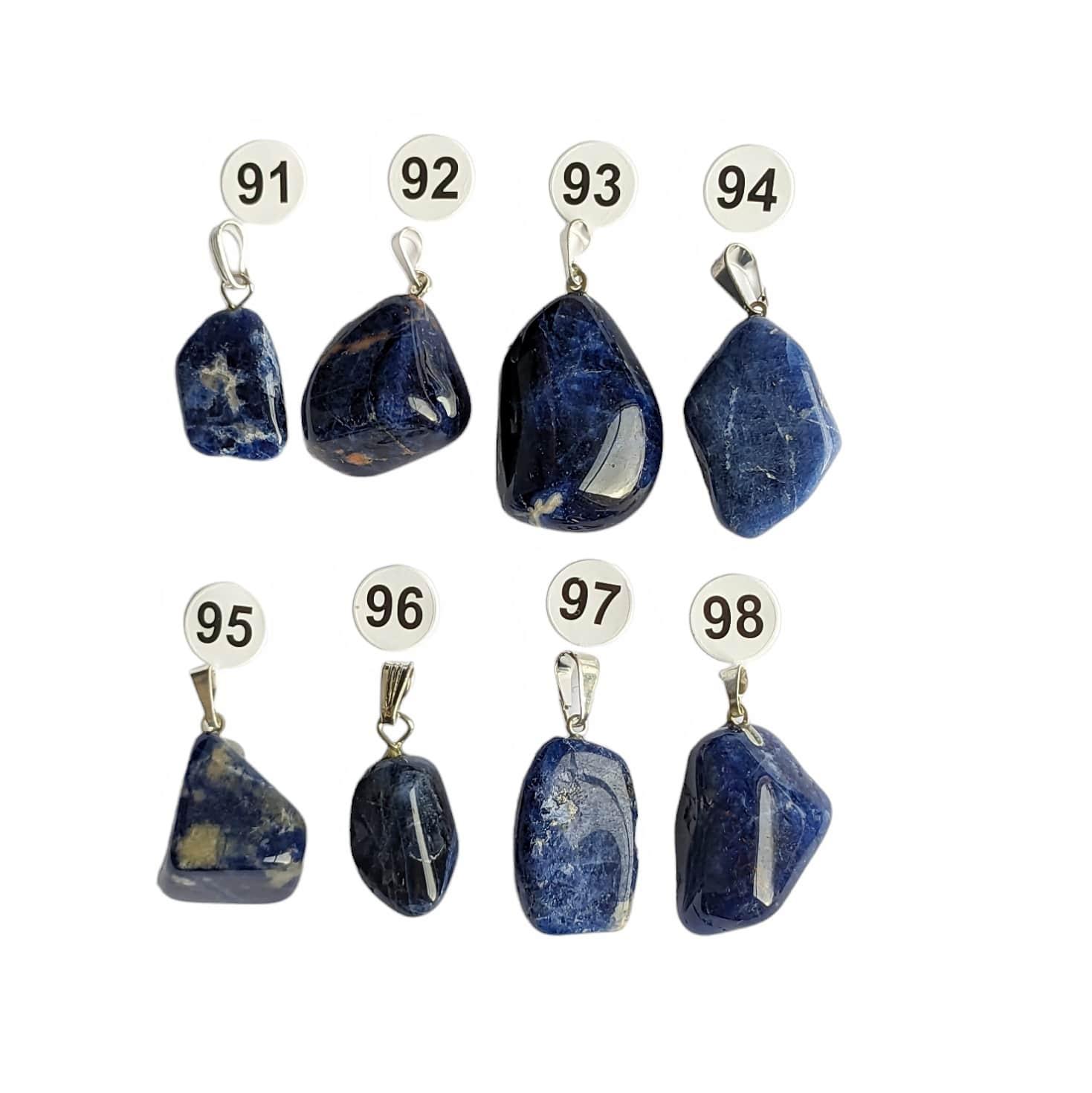 Pendentif en Sodalite Roulée – Clarté et Confiance en Soi