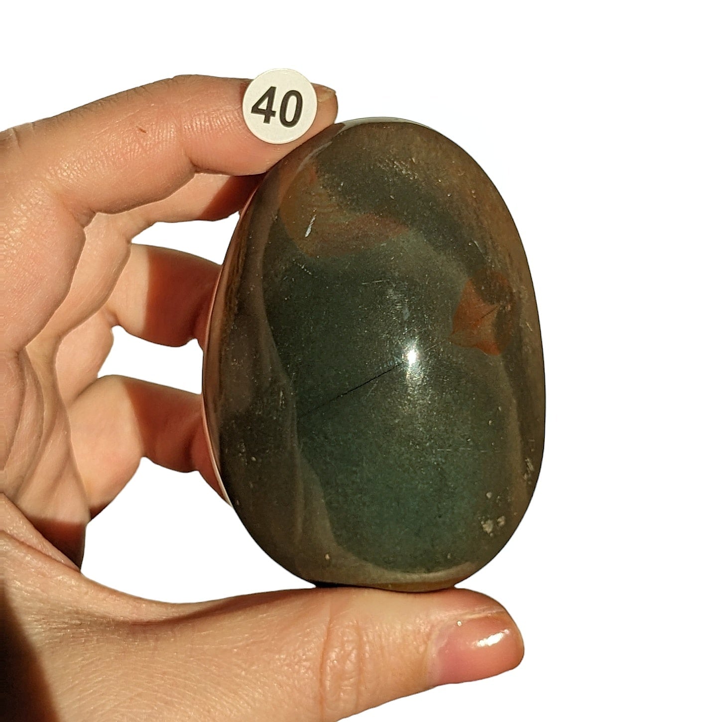 Galet Jaspe Polychrome – Énergie et Ancrage