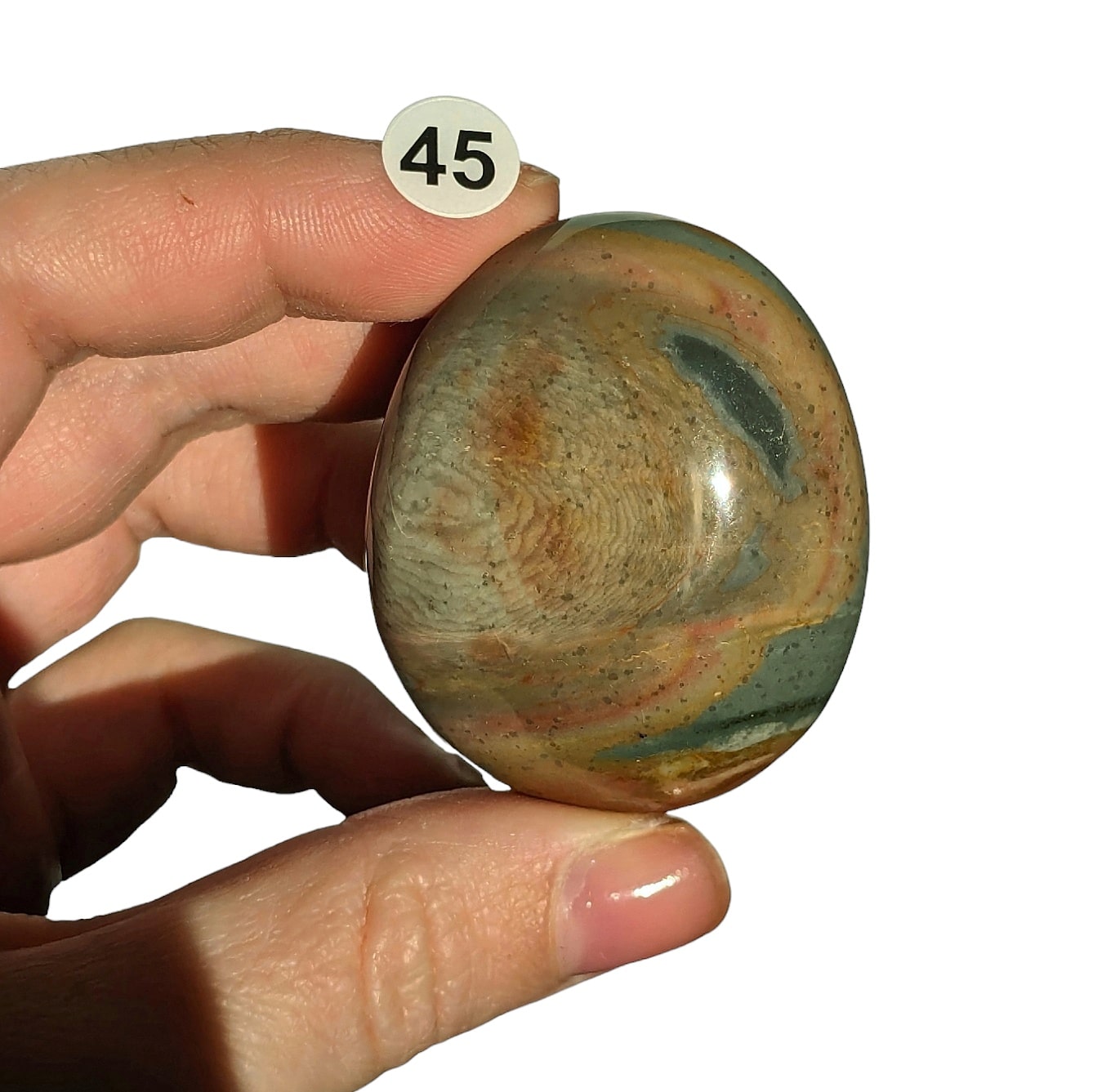 Galet Jaspe Polychrome – Énergie et Ancrage