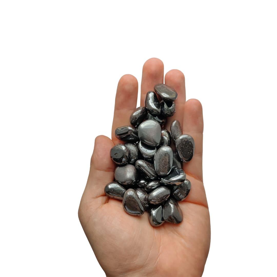 Pierre Roulée Hématite – Force et Ancrage