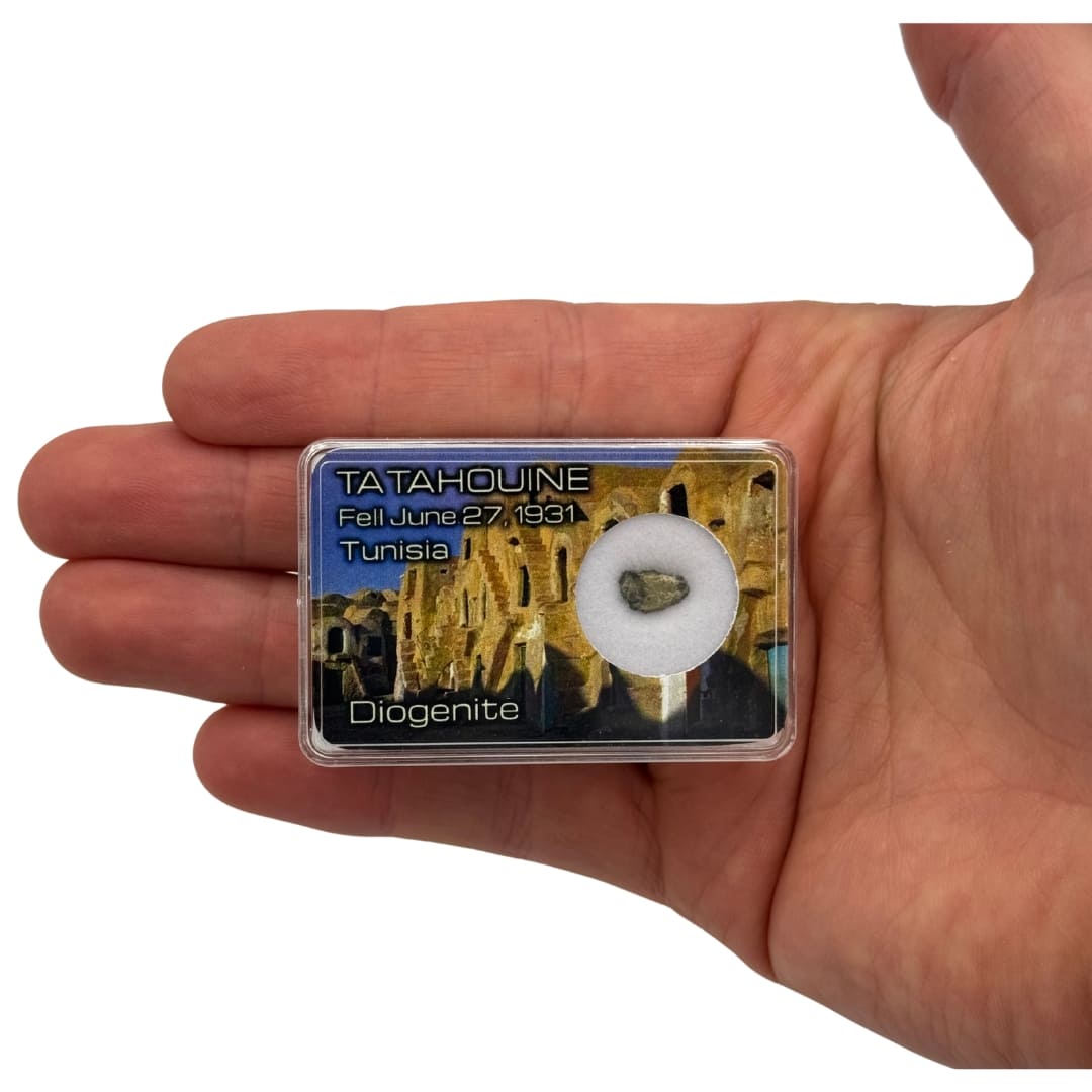 Météorite Tatahouine - La Diogénite Verte (Chute 1931)