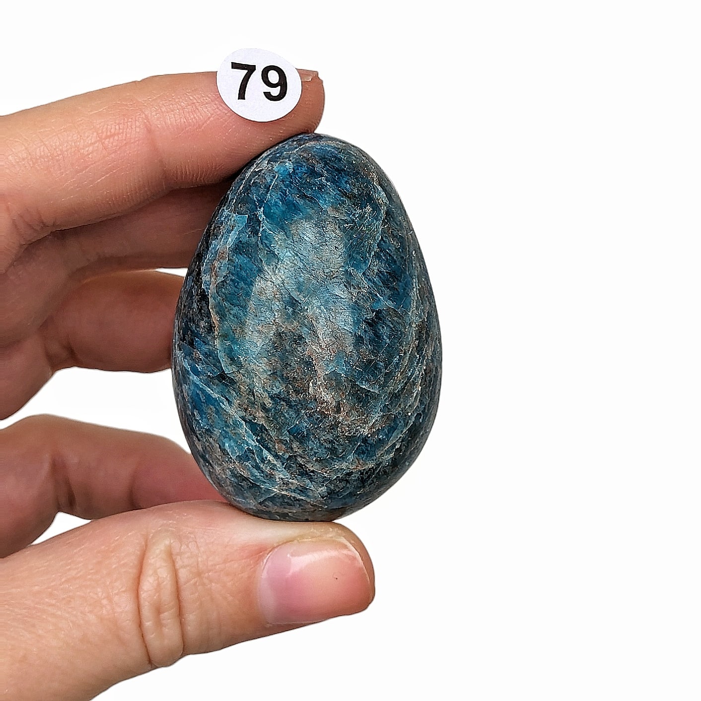 Oeuf apatite bleue