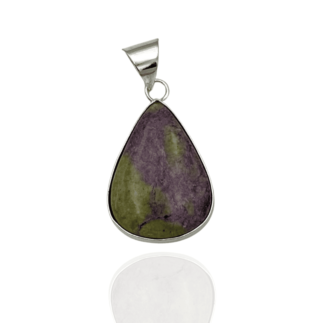 Pendentif en Stichtite sur Serpentine – Guérison et Éveil Spirituel