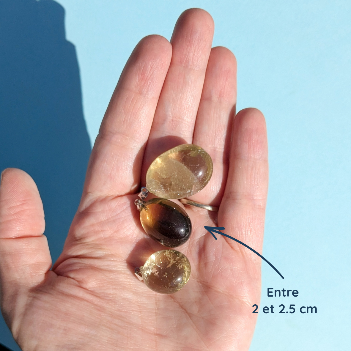 Pendentif en Citrine Roulée – Énergie et Abondance