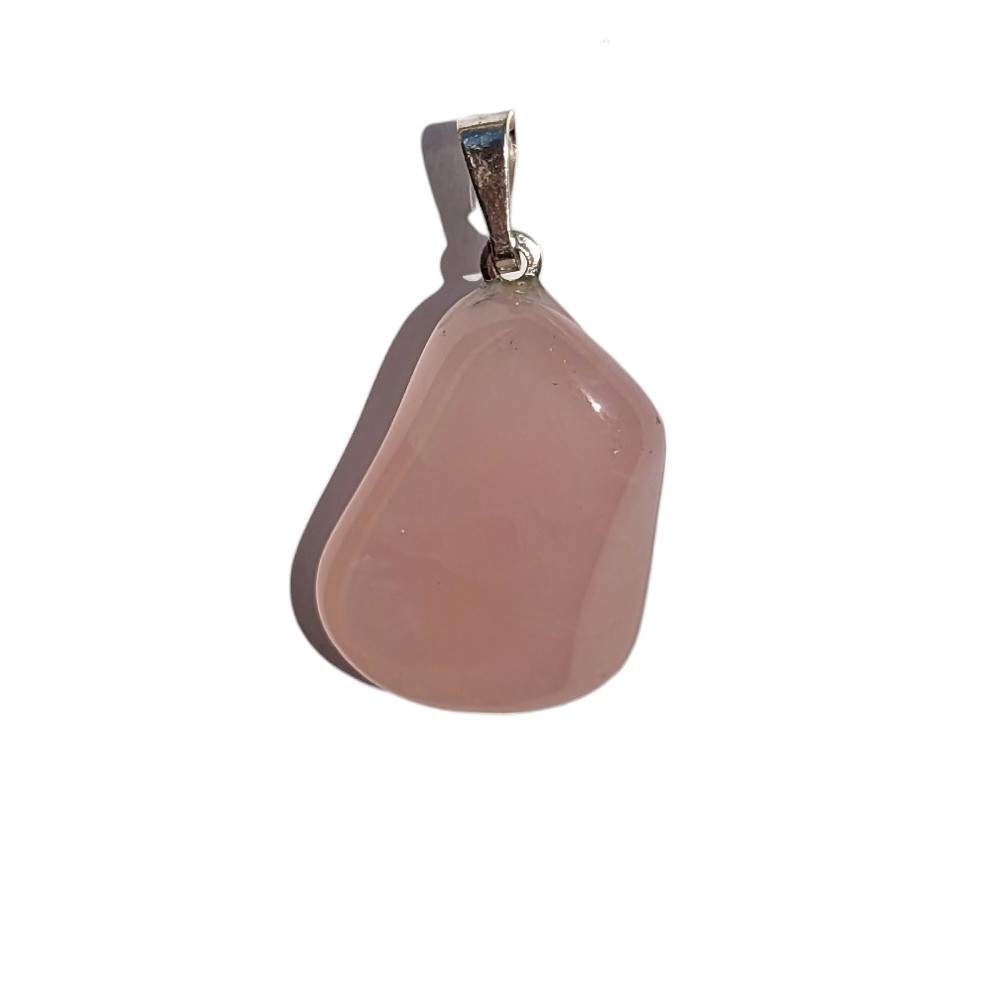 Pendentif en Quartz Rose Roulée – Amour et Douceur