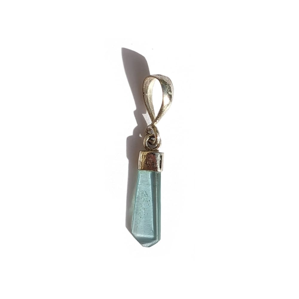 pendentif en tourmaline bleue