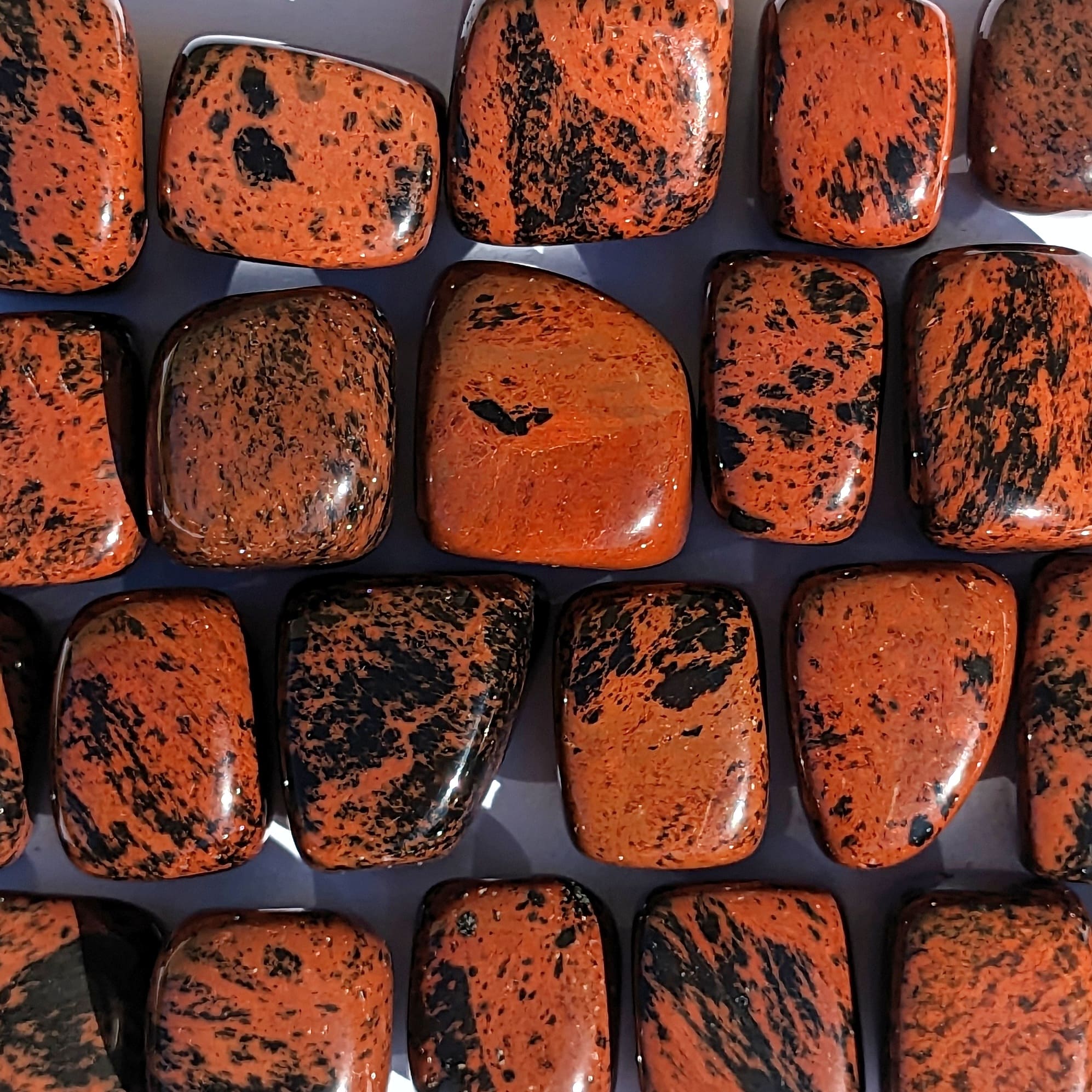 pierre naturell obsidienne acajou