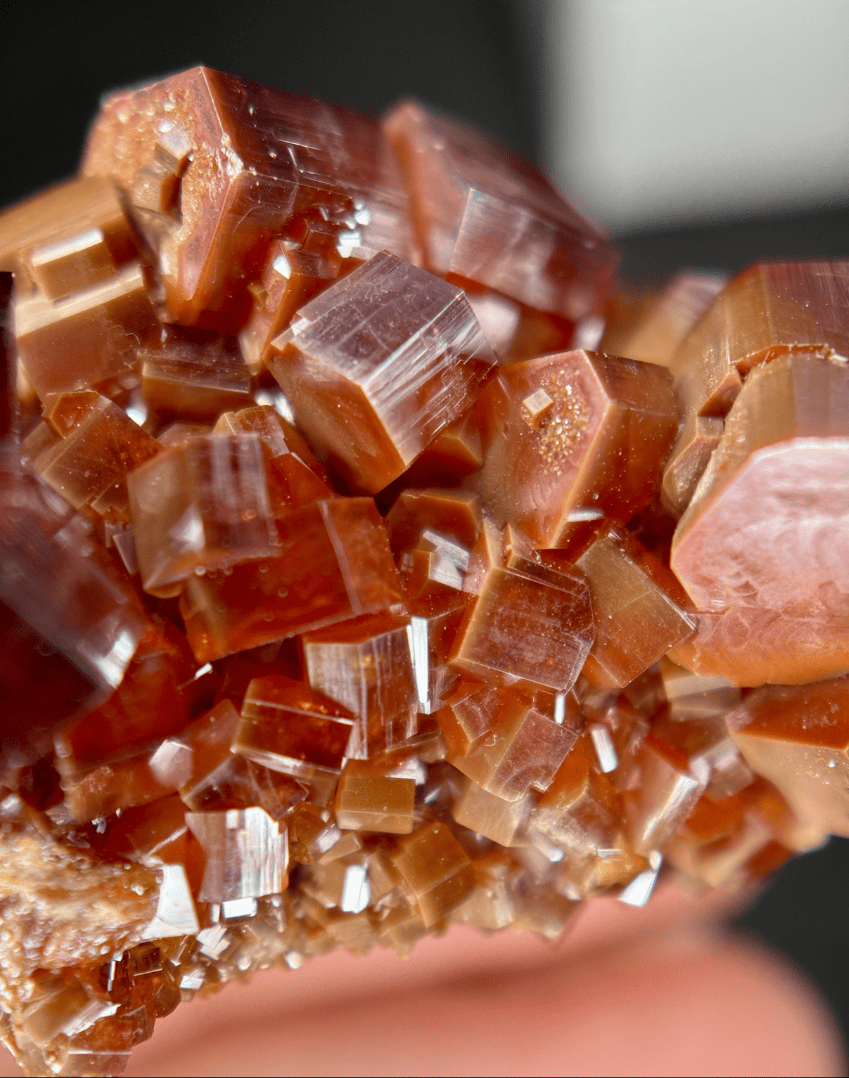Vanadinite Cristallisée en Grappe (77g) - Mibladen, Maroc