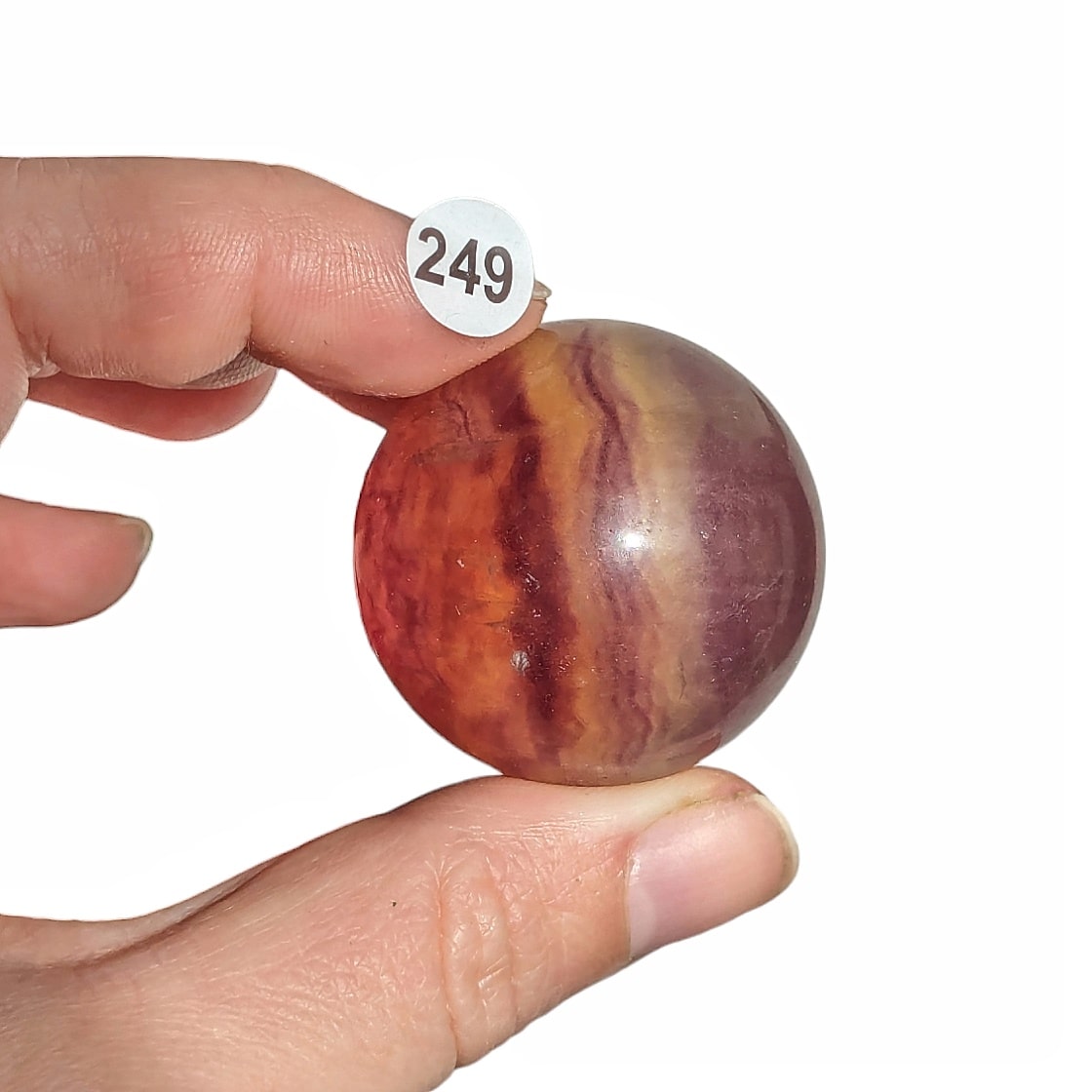 pierre fluorite en sphère