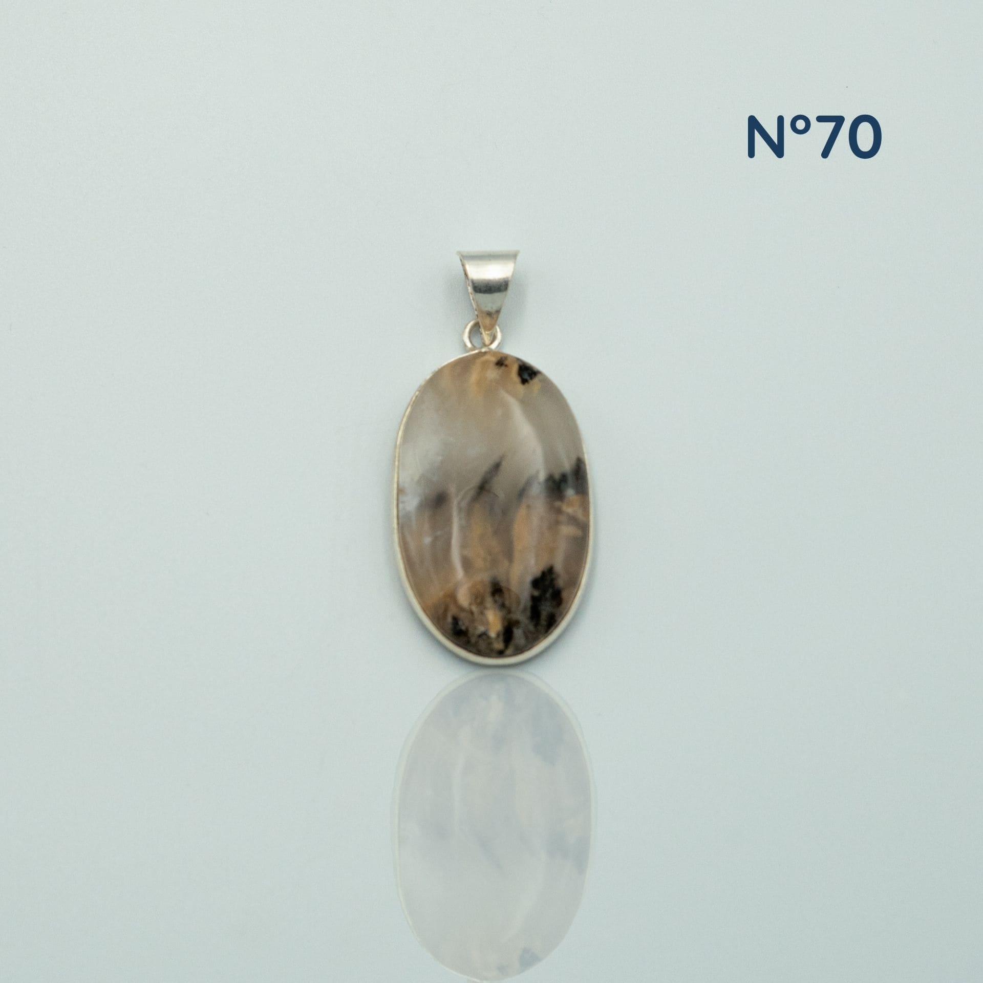 Pendentif tiger plume 70