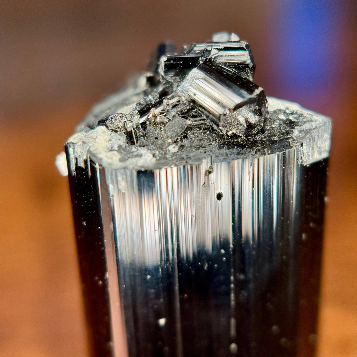 Schorl — 27,66 g · 41 × 18 mm