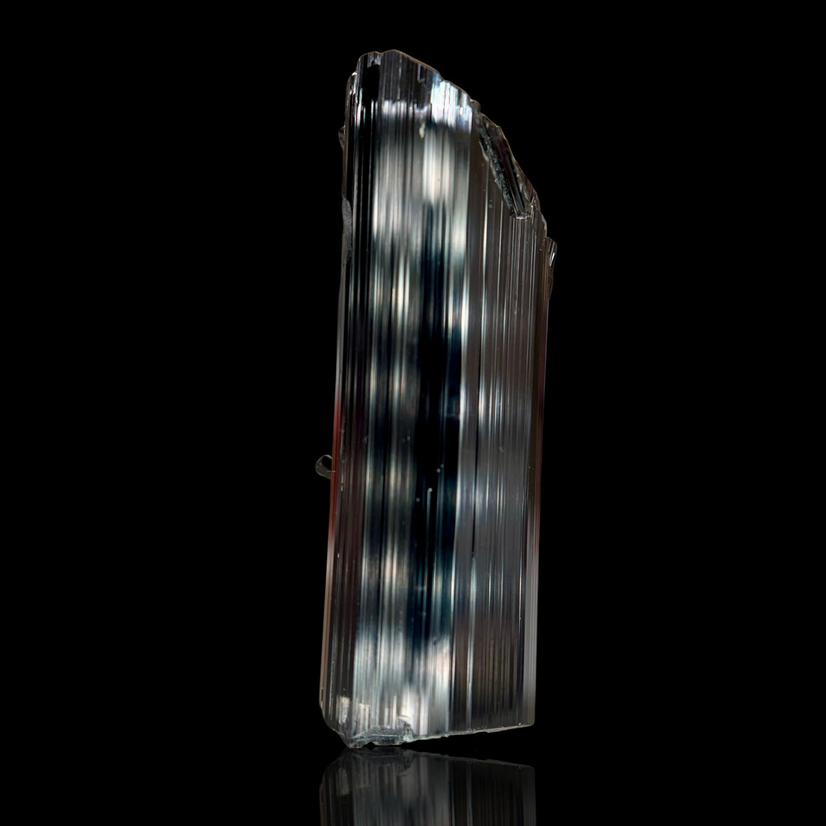 Schorl — 43,35 g · 54 × 18 mm