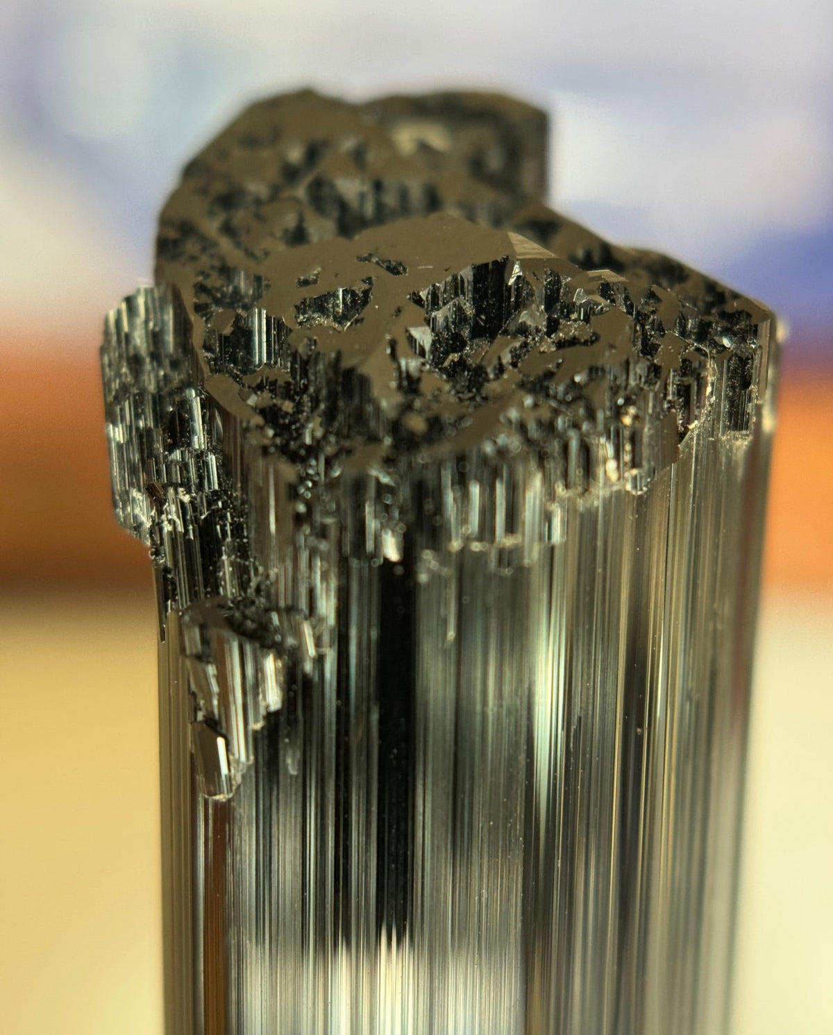 Schorl — 43,35 g · 54 × 18 mm
