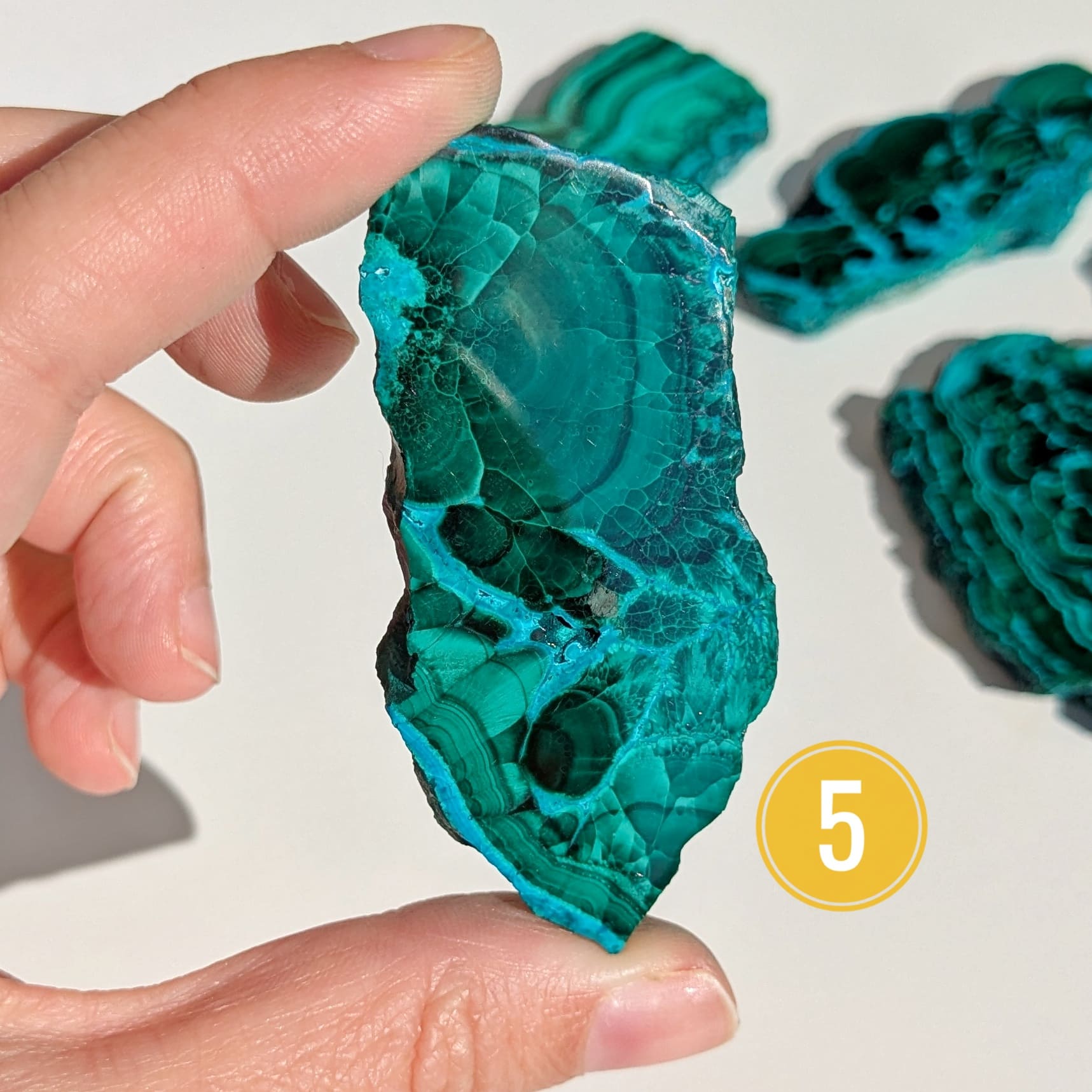 tranche naturelle pierre chrysocolle et pierre malachite