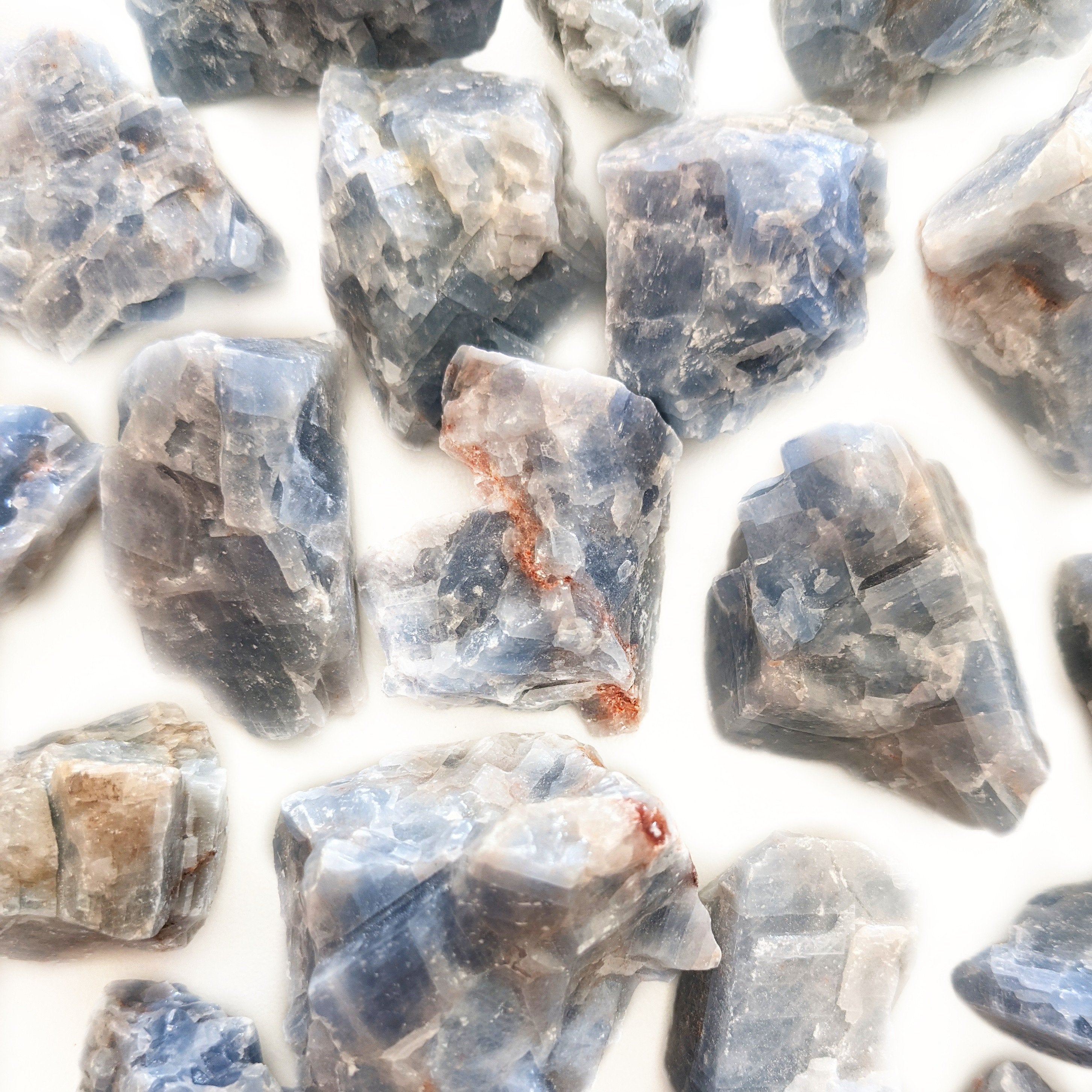 PIERRE BRUTE CALCITE