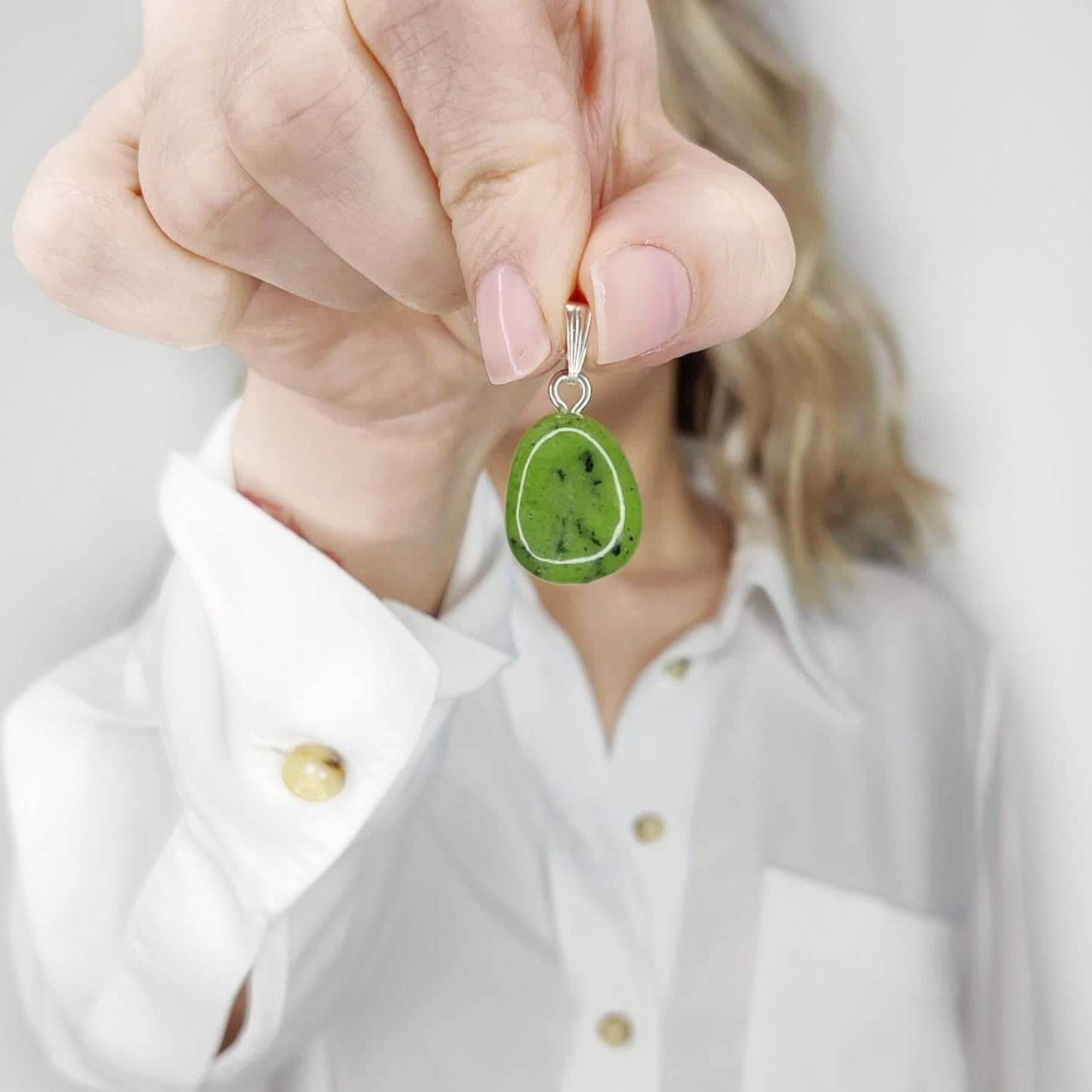 collier pierre jade nephrite