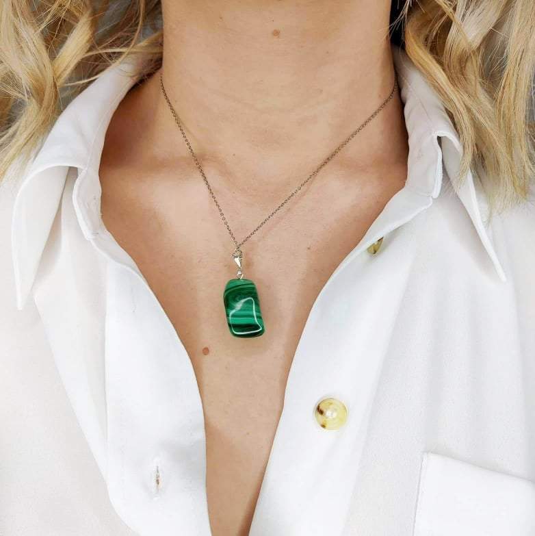 collier malachite en lithotherapie
