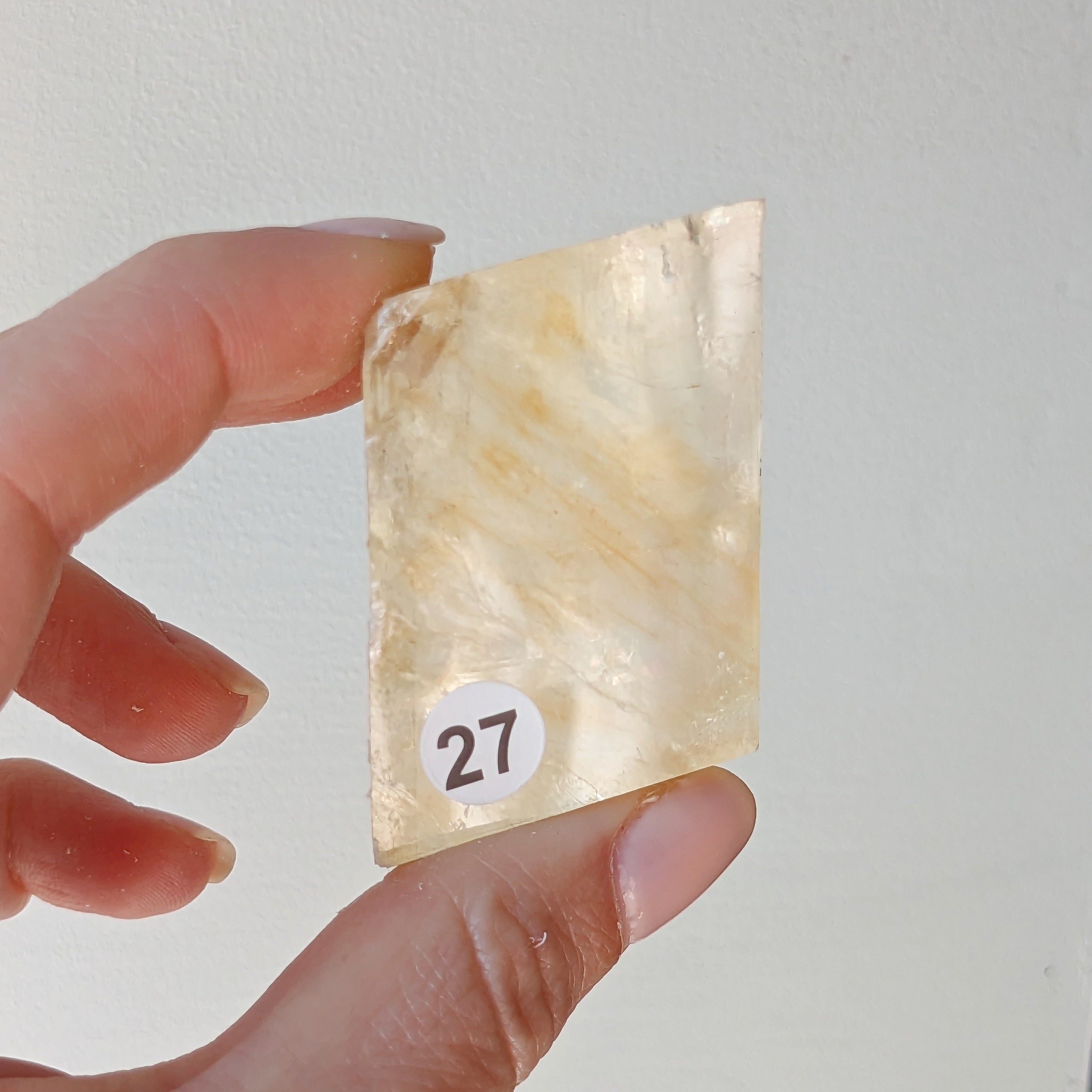 Calcite Optique Miel – Clarté et Énergie Positive