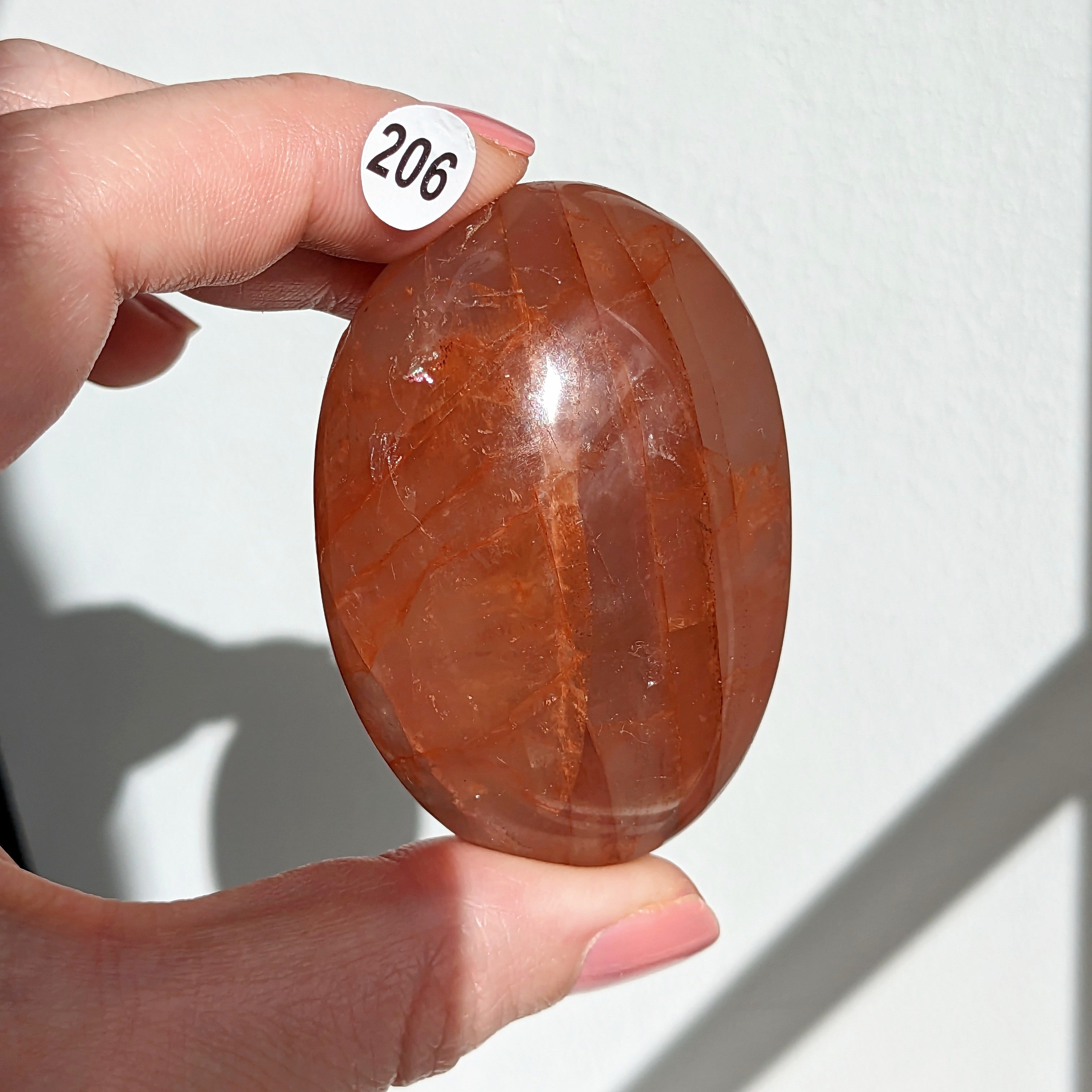 Cœur Quartz Hématoïde – Énergie et Stabilité