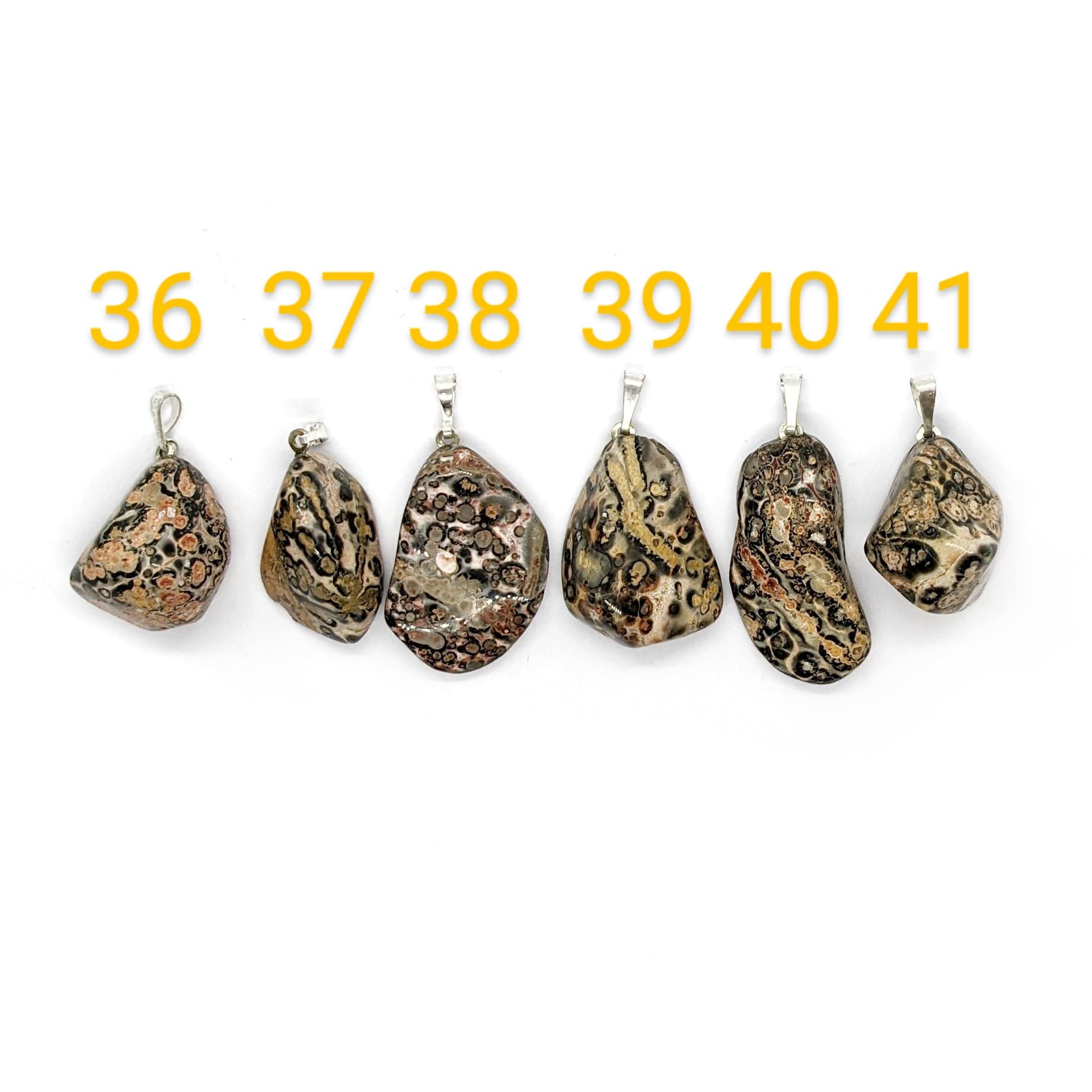 Pendentif en Jaspe Léopard Roulée – Force et Harmonie