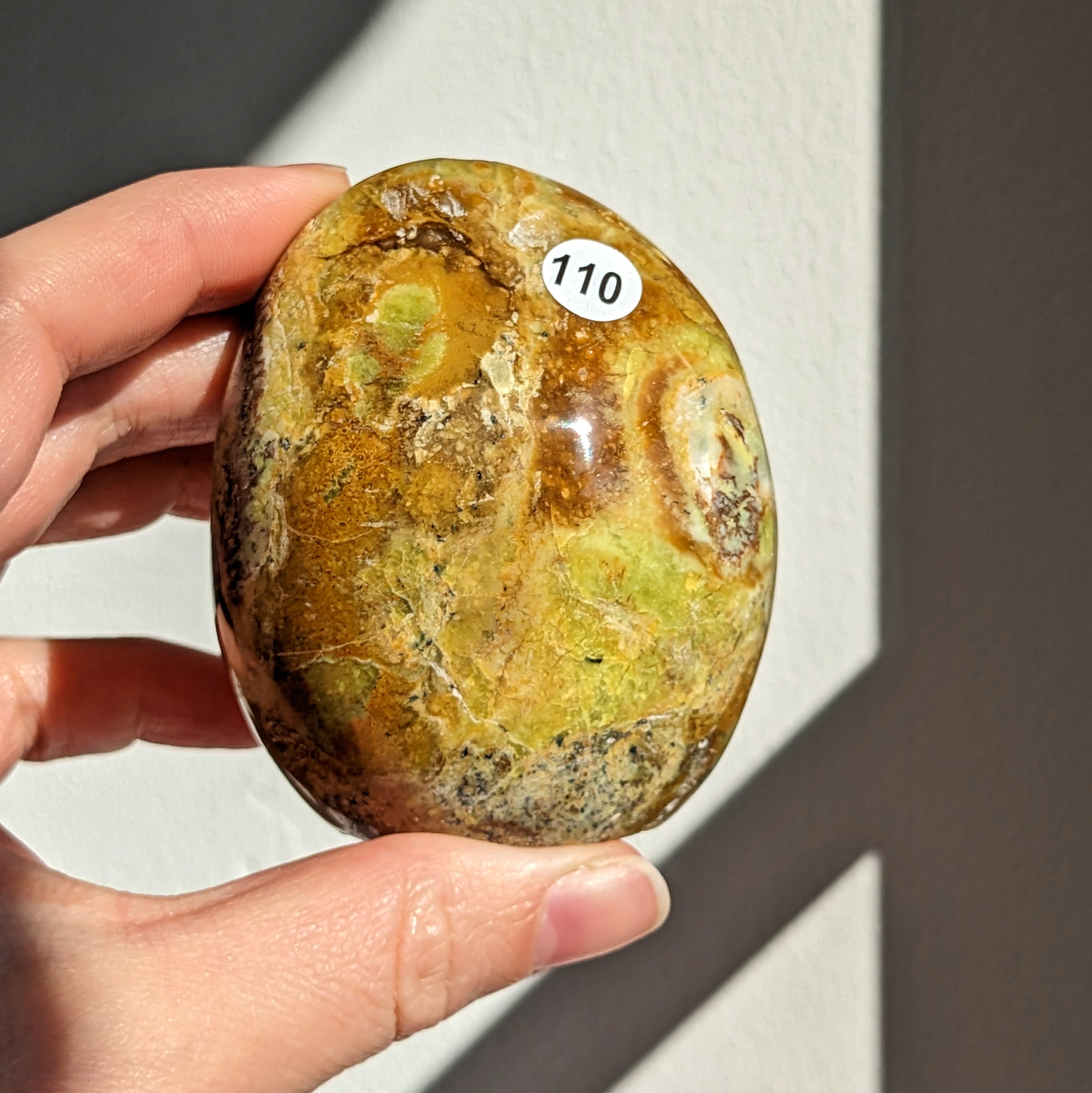pierre opale verte forme libre