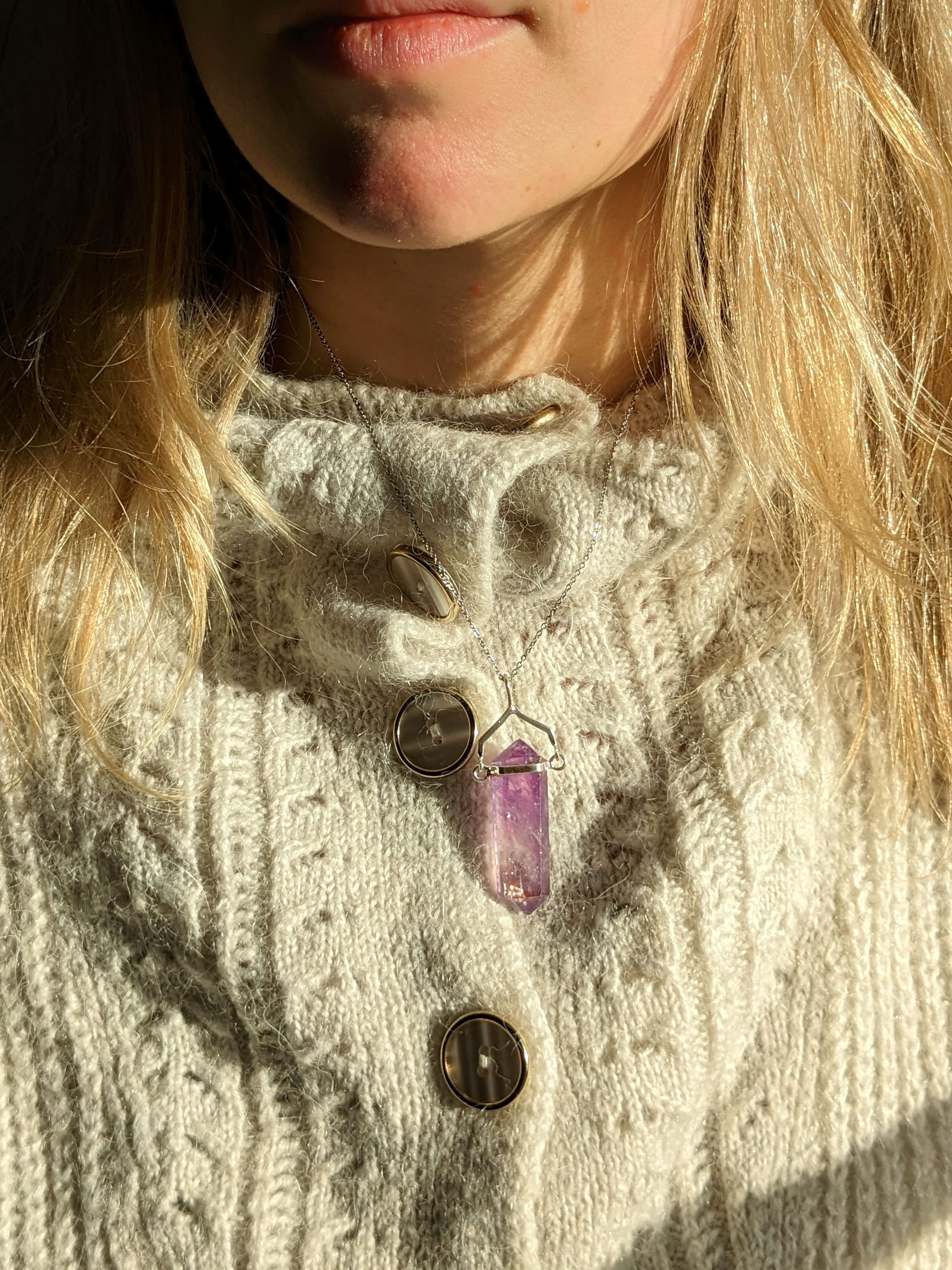 Pendentif en Améthyste Biterminée – Sérénité et Élévation Spirituelle