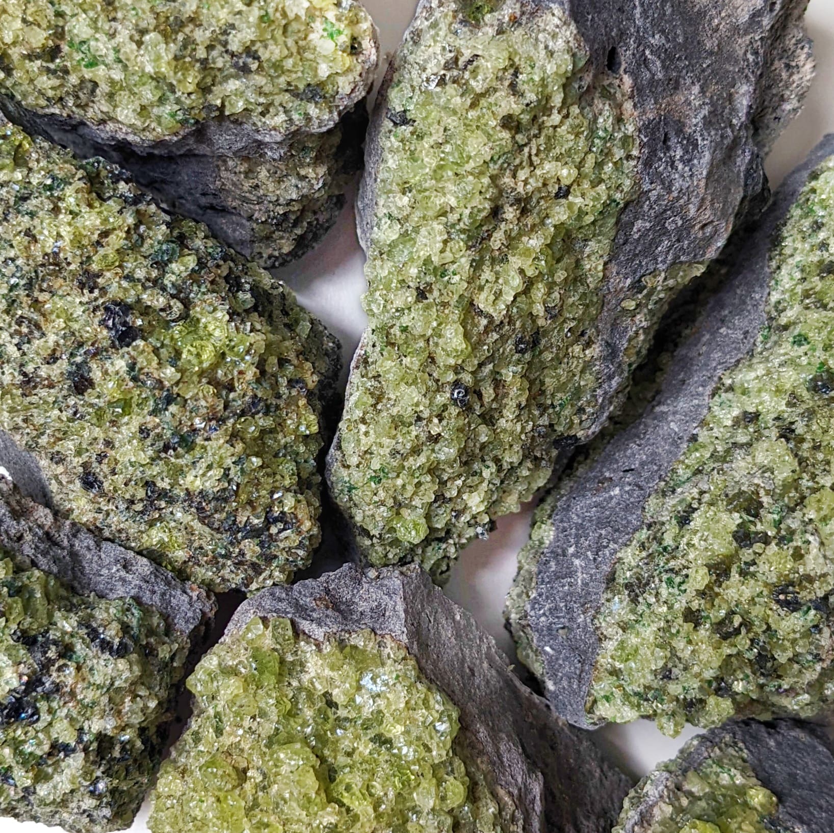 pierre brute peridot