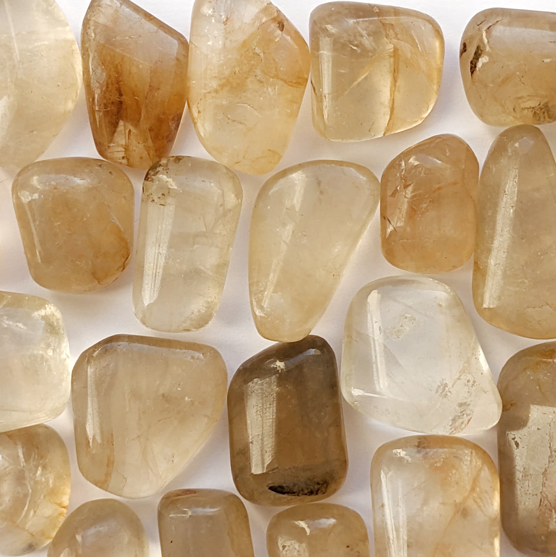 pierre naturelle citrine