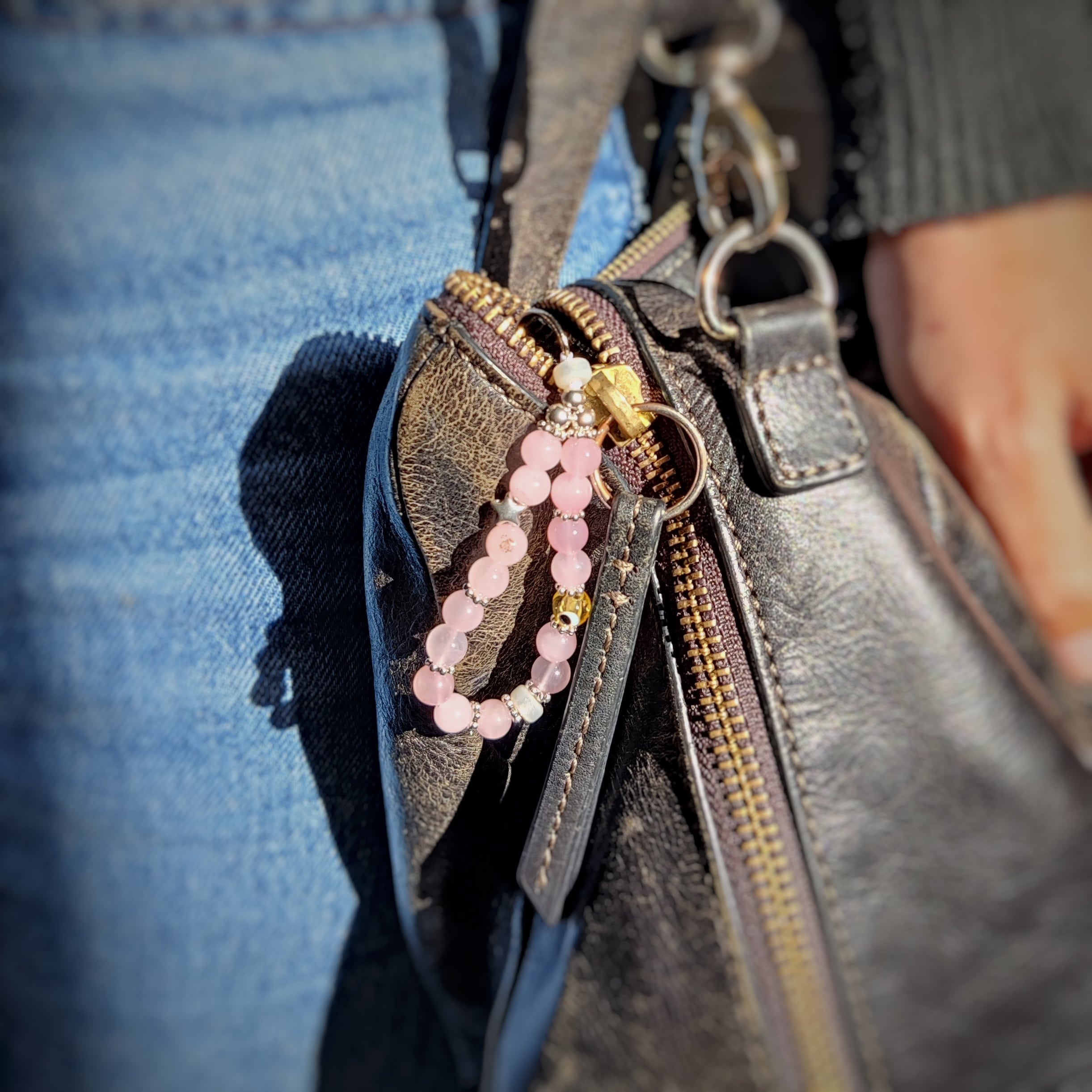 porte clé en pierre quartz rose