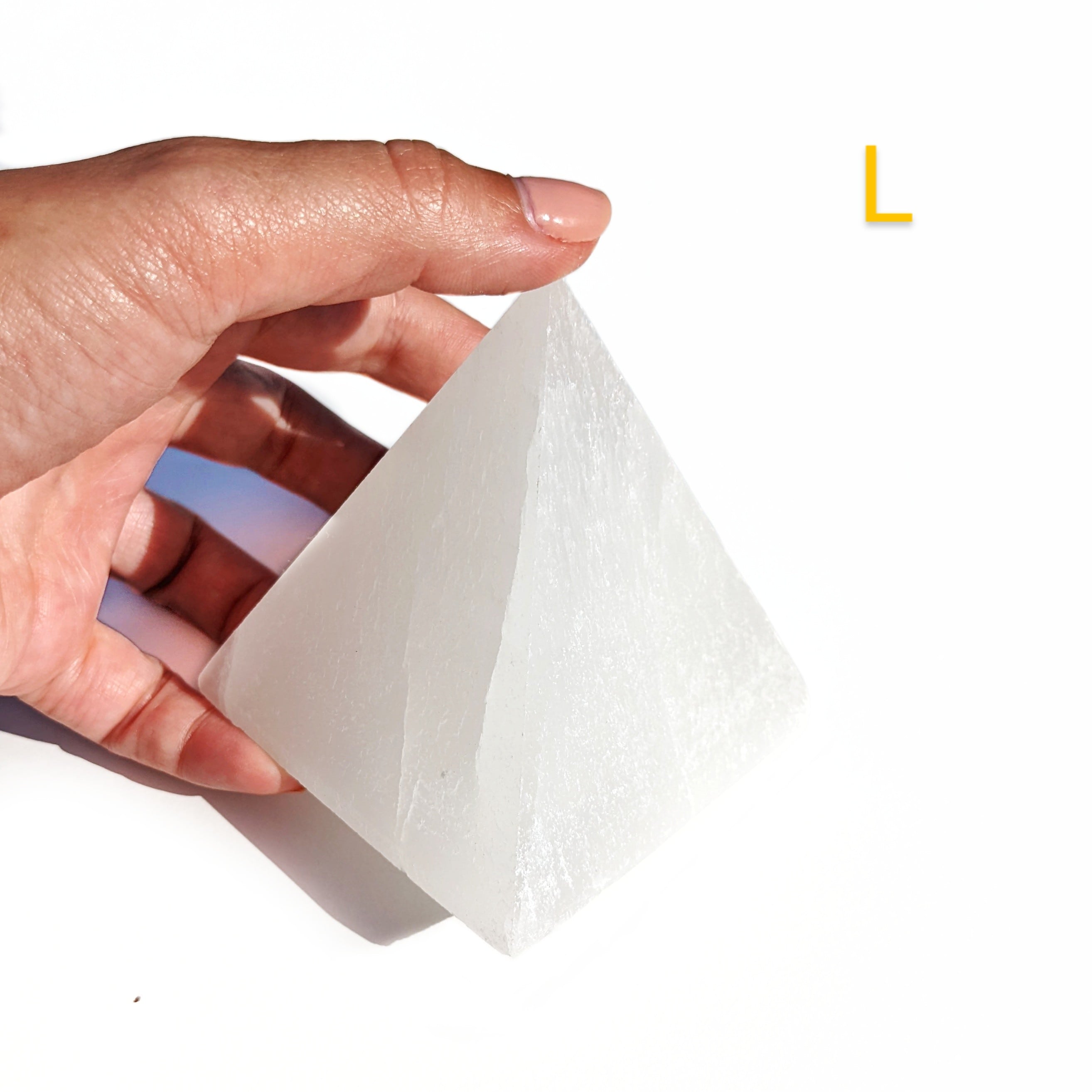 pyramide en sélénite