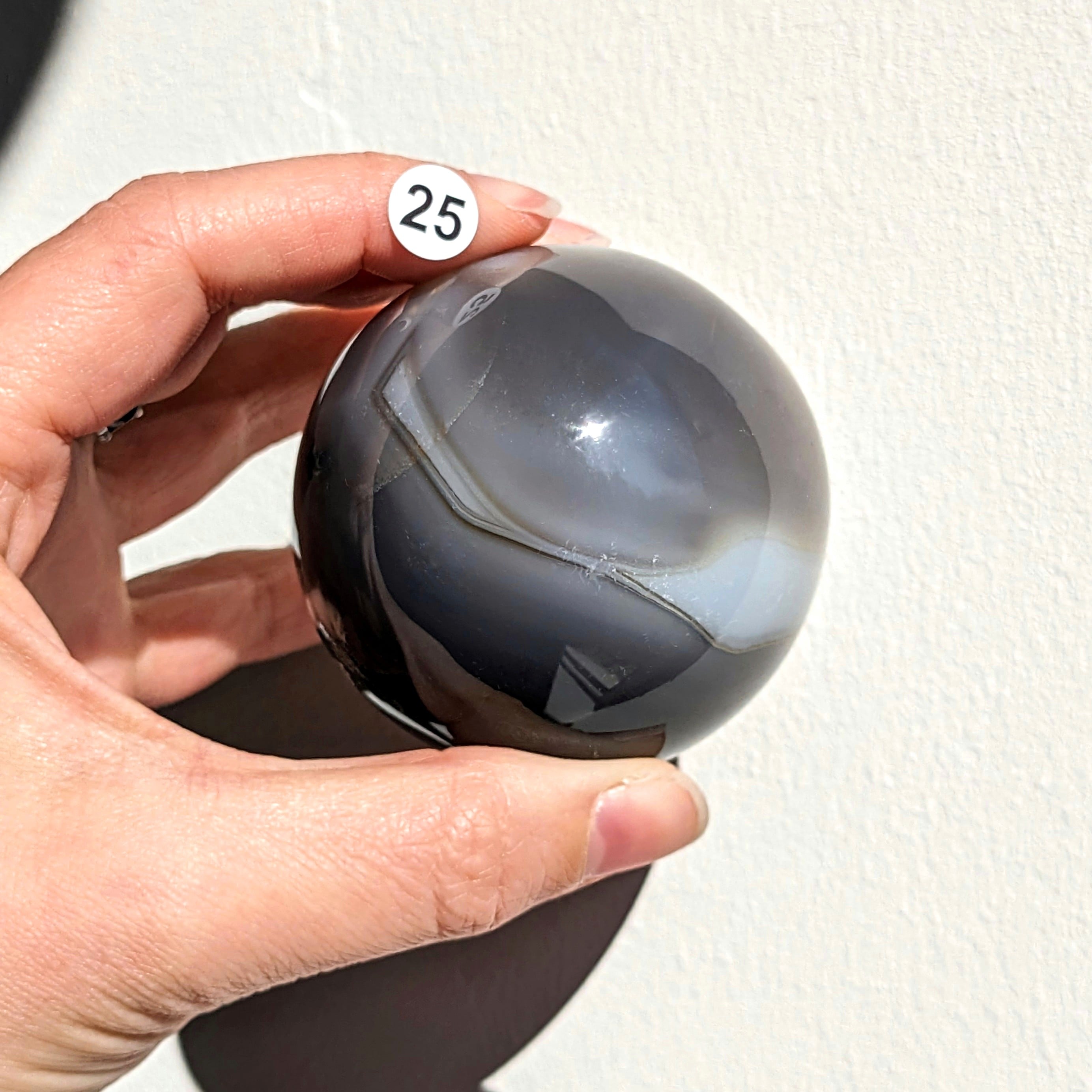 sphère pierre agate naturelle