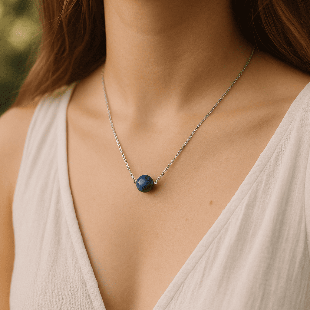Pendentif en pierre bleue et collier pierre bleue