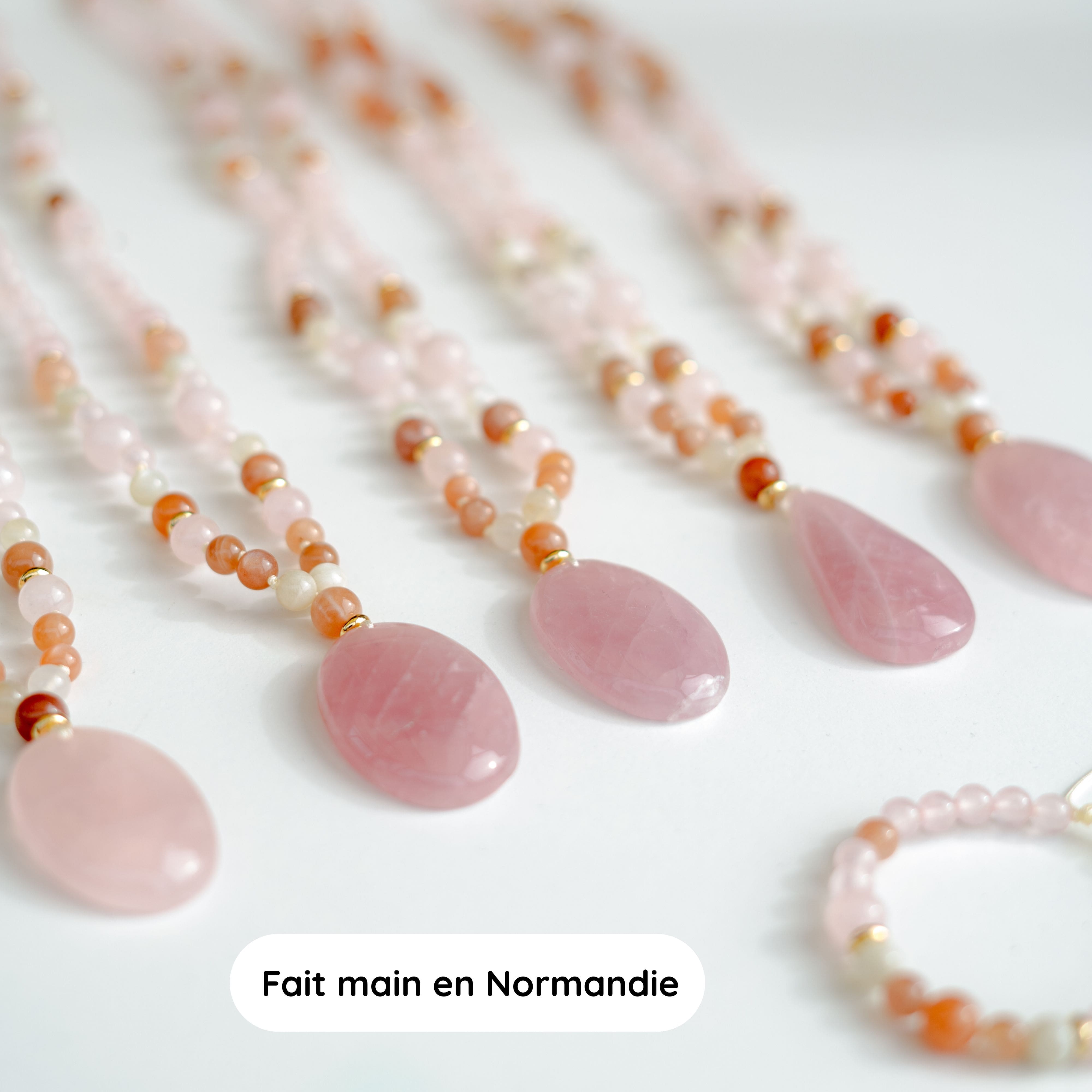 Collier mala "JE CÉLÈBRE" - Quartz rose et Pierre de lune
