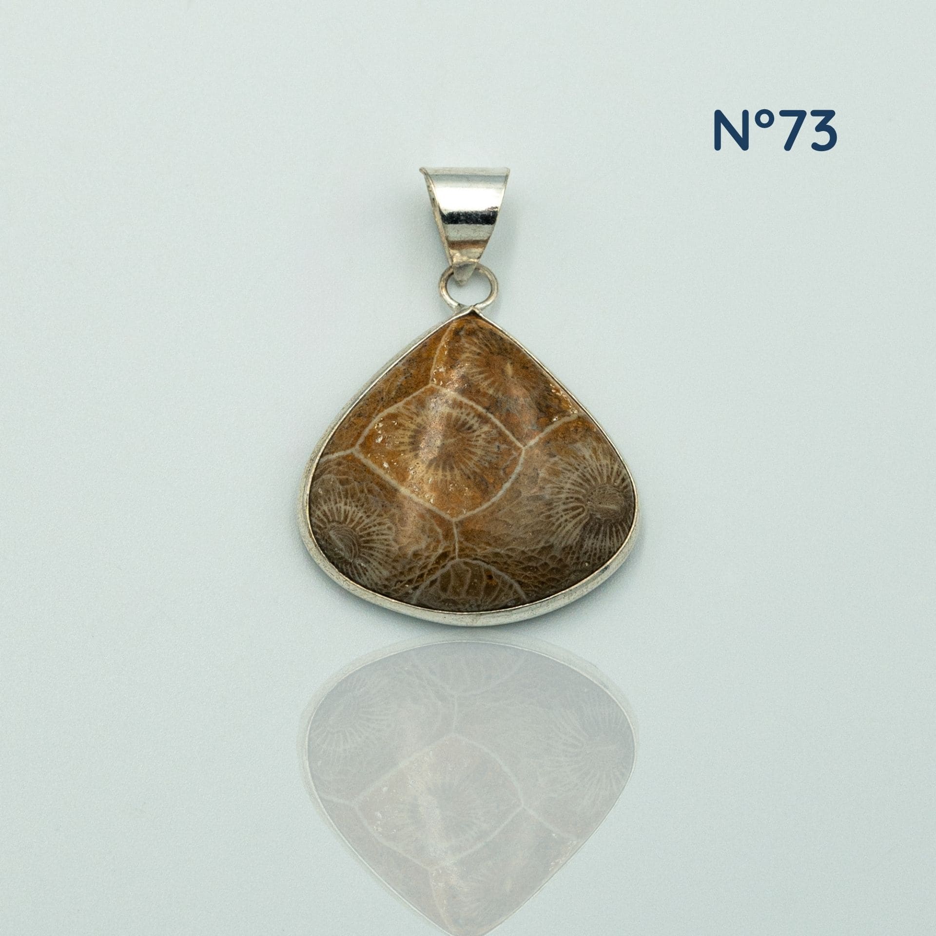 Pendentif Corail Fossile Maroc — Ancrage & Vitalité Naturelle