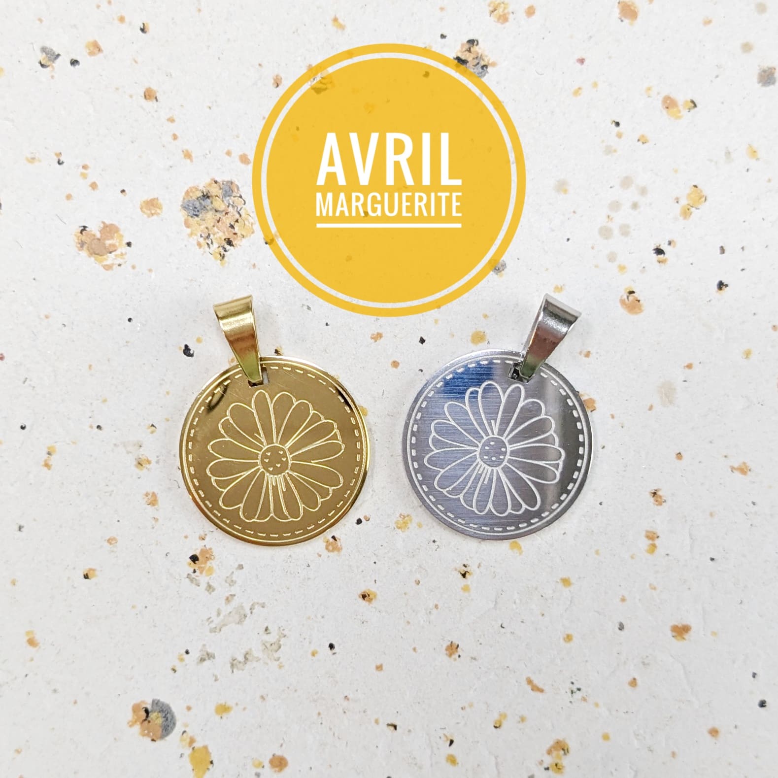 Pendentif fleur de naissance