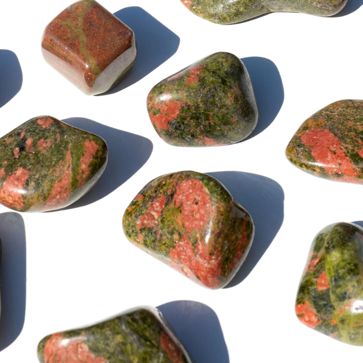 Pierres naturelles en Unakite rose et verte