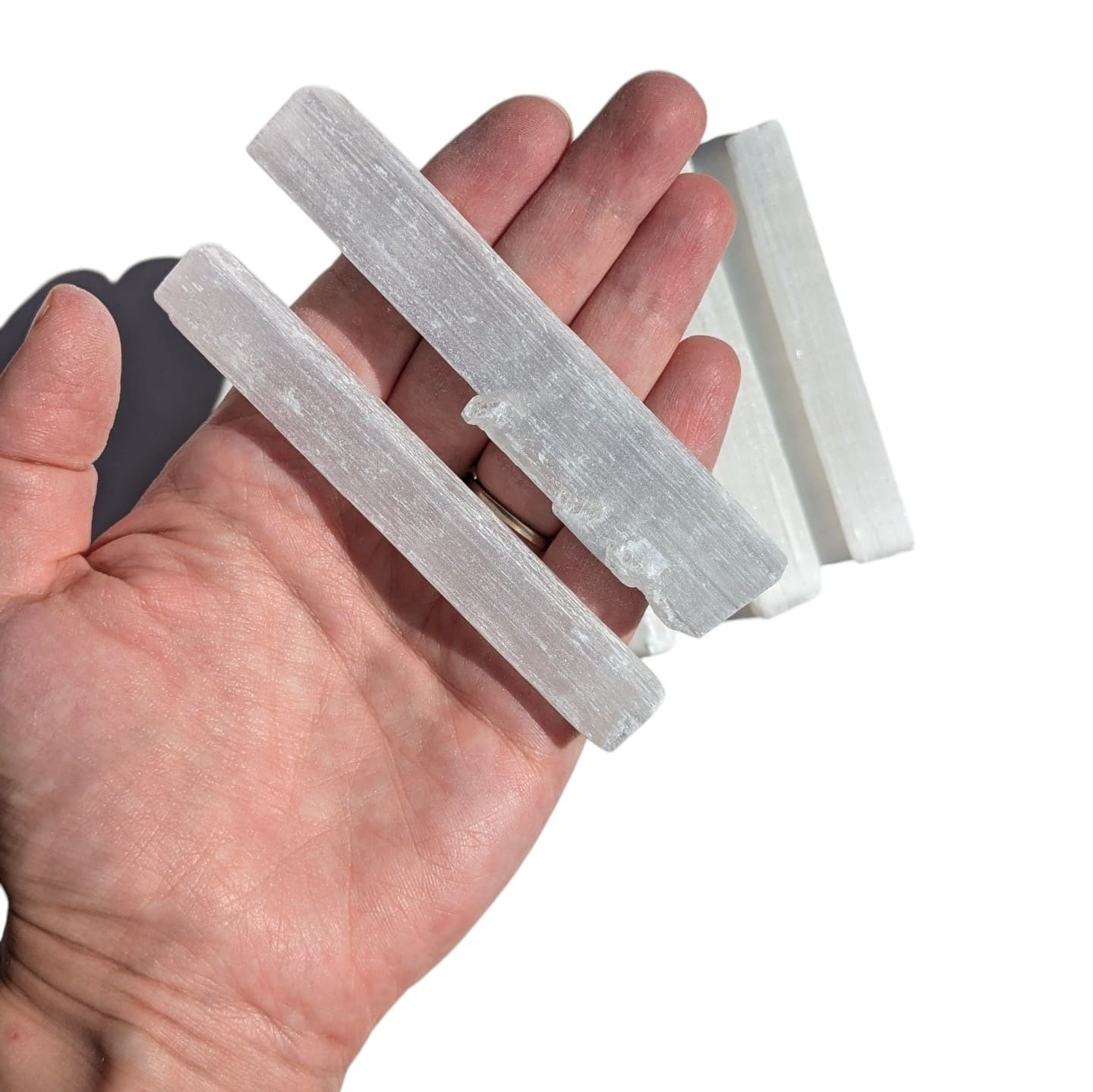 Baton de Sélénite brute – Purification et Sérénité