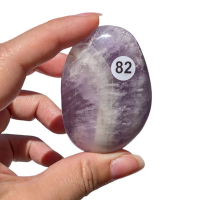 Galet Améthyste – Sérénité et Équilibre